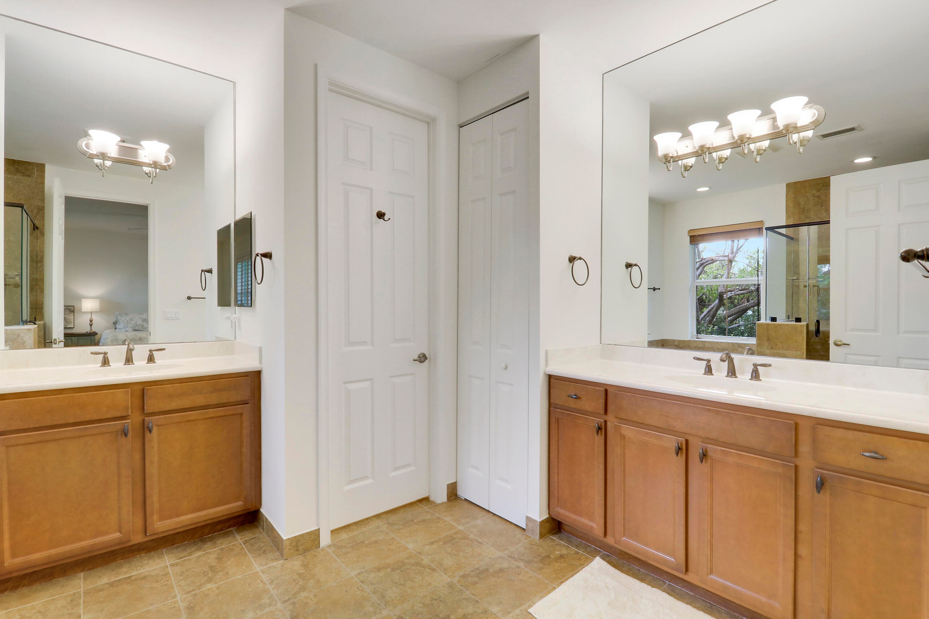 5242 Cambridge Court, Palm Beach Gardens, FL 33418 — photo 18 of 39