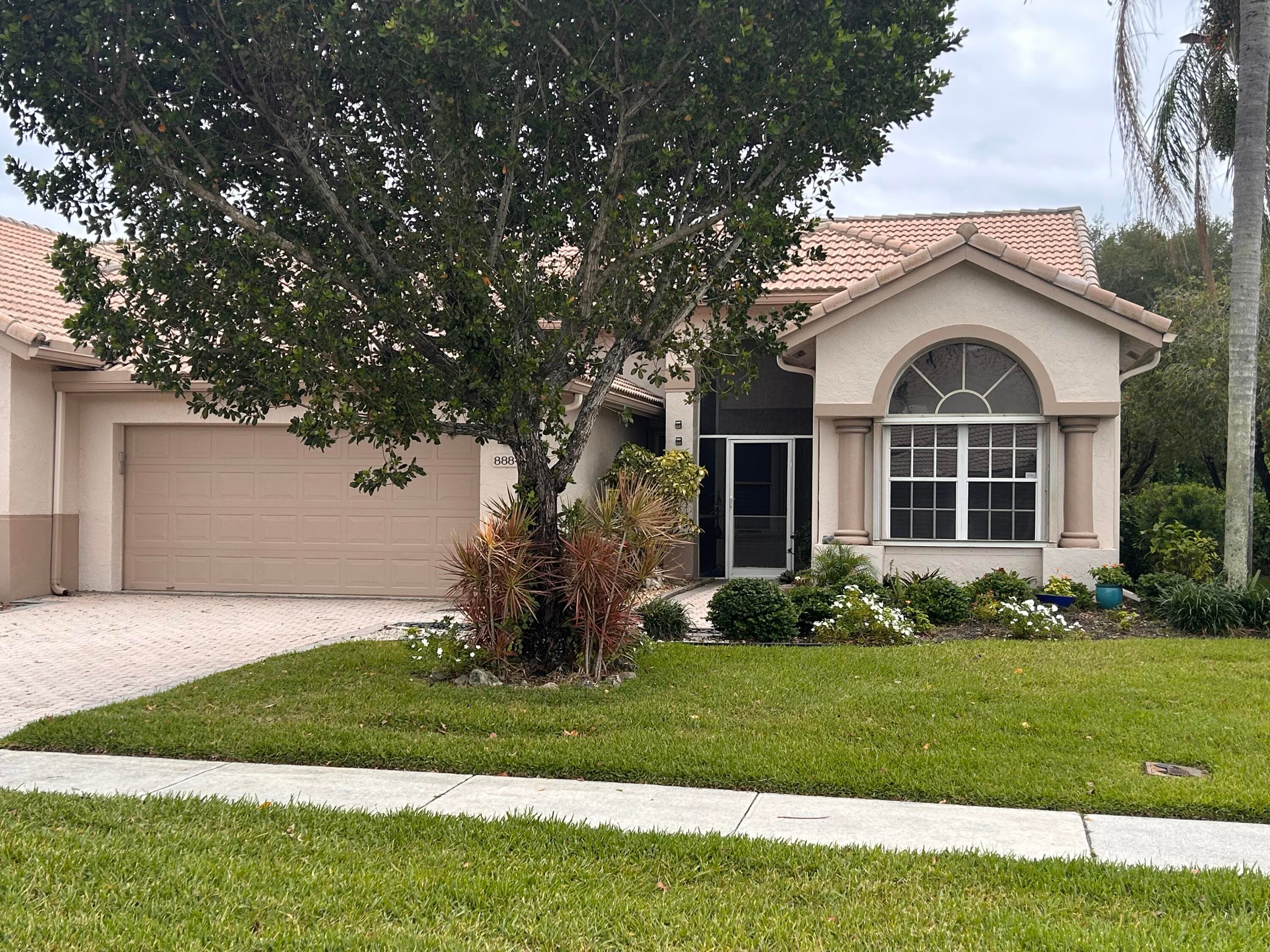 8884 Shoal Creek Lane, Boynton Beach, FL 33472 — photo 2 of 25