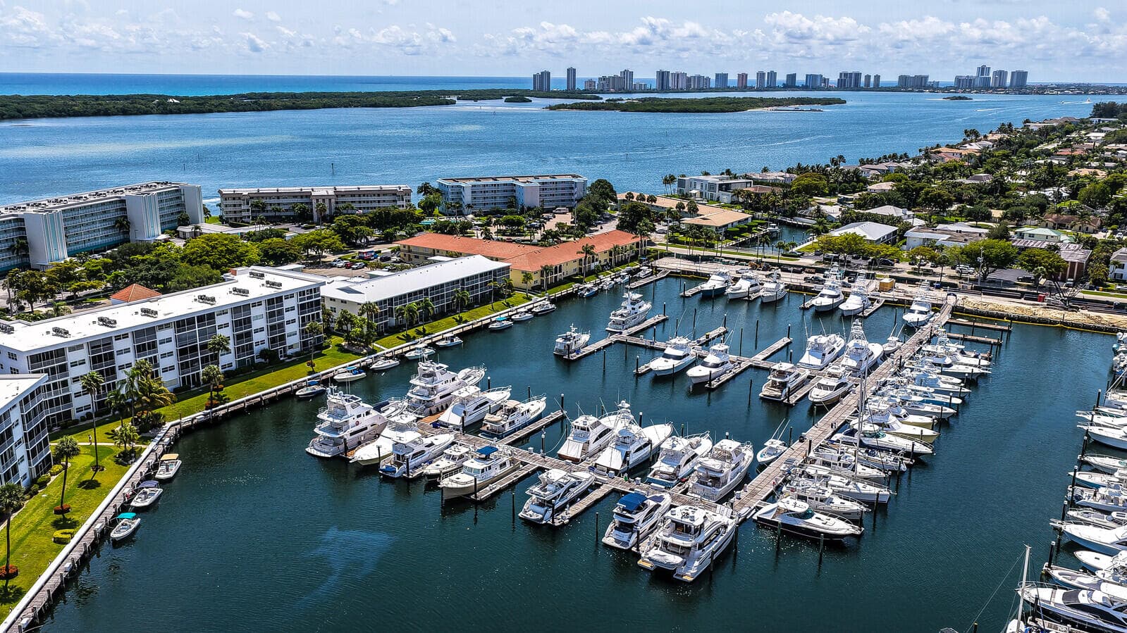 37 Yacht Club Drive Unit 202, North Palm Beach, FL 33408 — photo 23 of 35