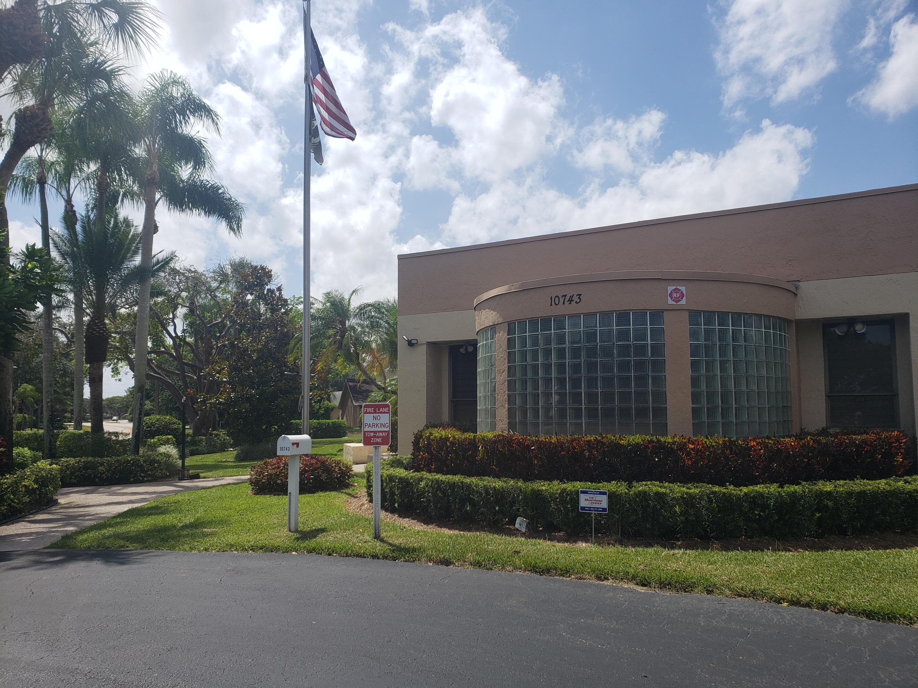 10875 Lake Front Place 10875, Boca Raton, FL 33498 — photo 18 of 18