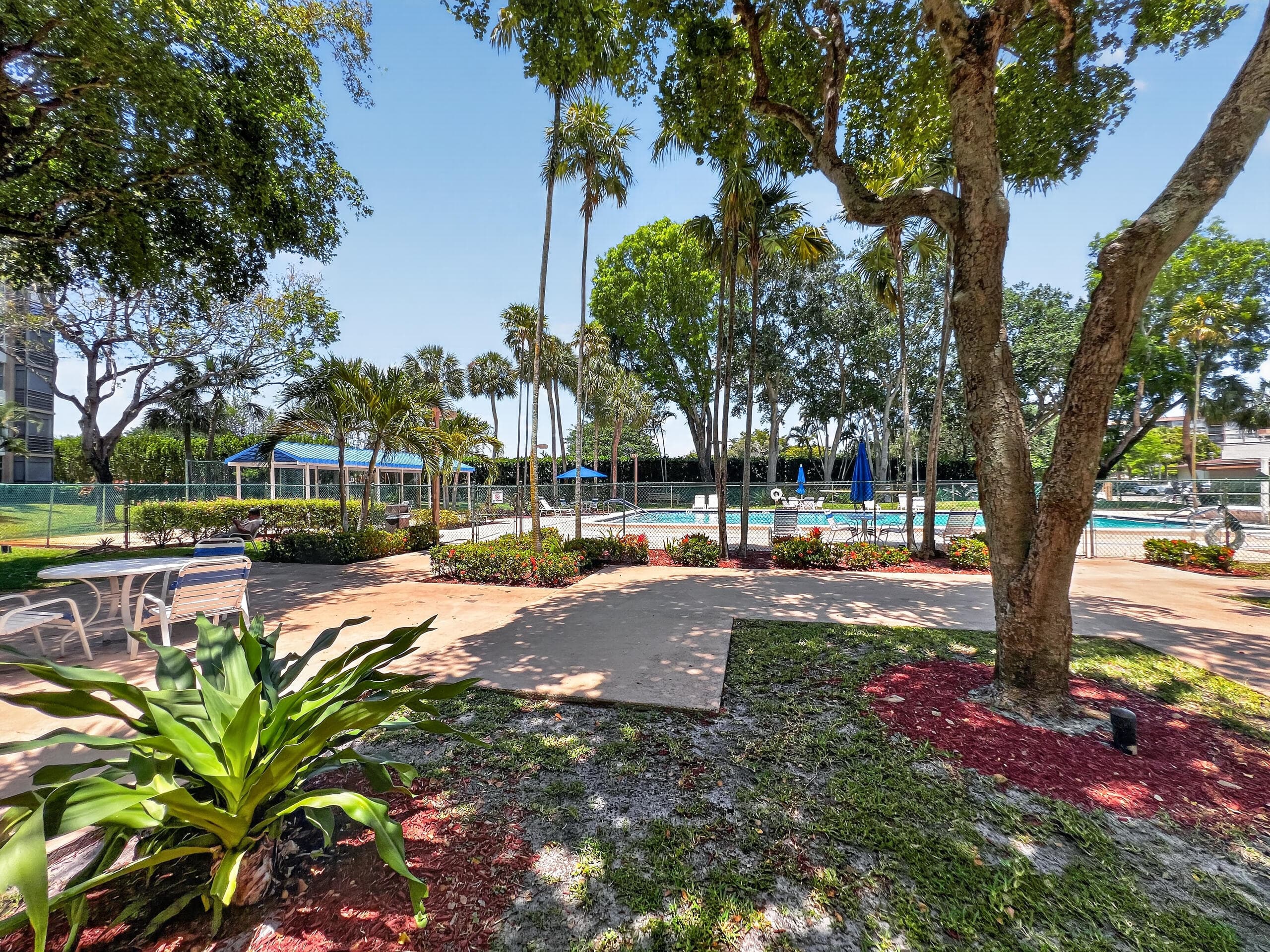 1200 Saint Charles Place 619, Pembroke Pines, FL 33026 — photo 47 of 55