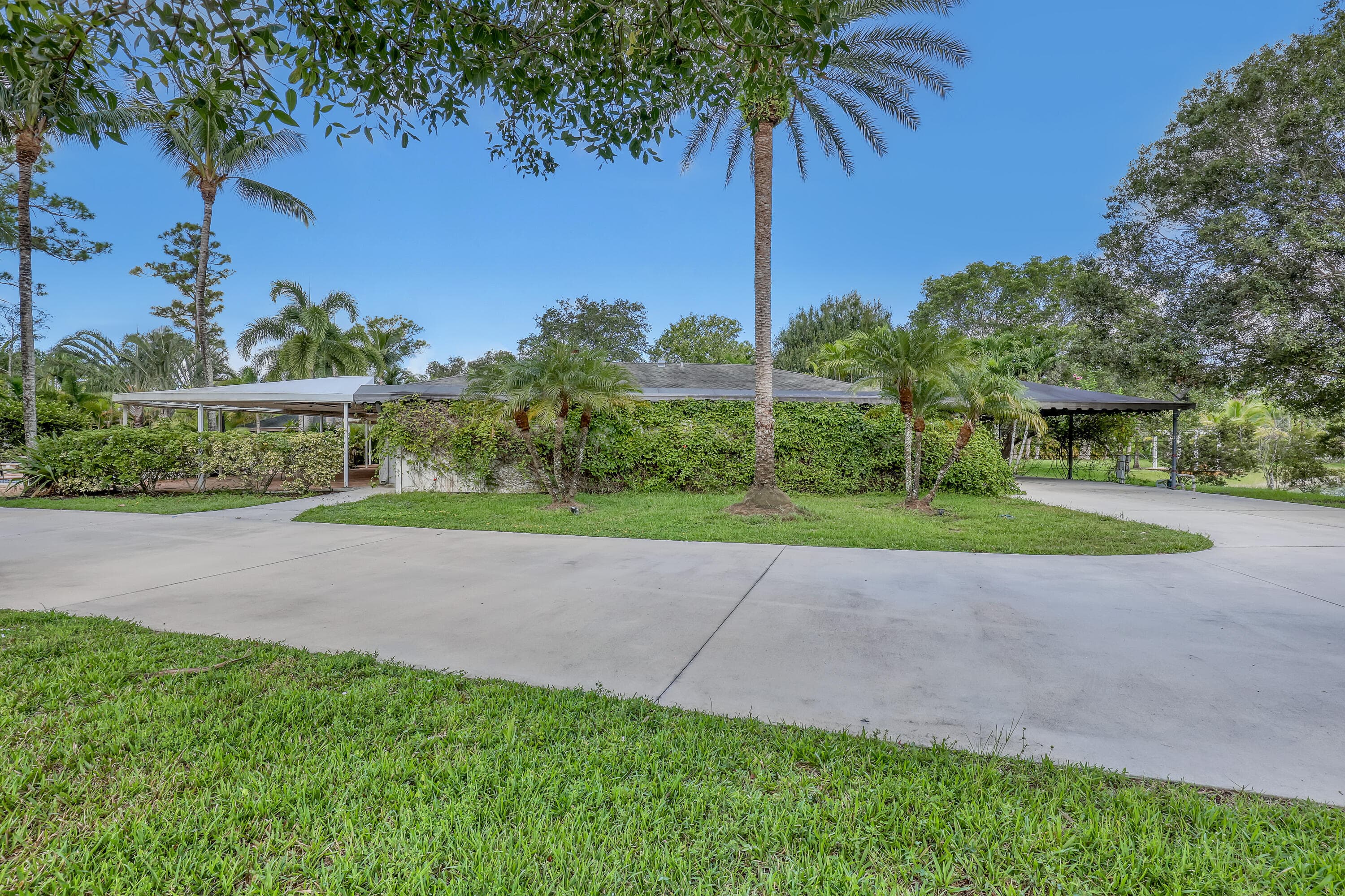 10780 Anderson Lane, Wellington, FL 33449 — photo 9 of 81