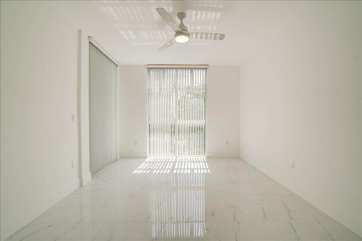 9805 NW 52nd Street 407, Doral, FL 33178 — photo 23 of 35