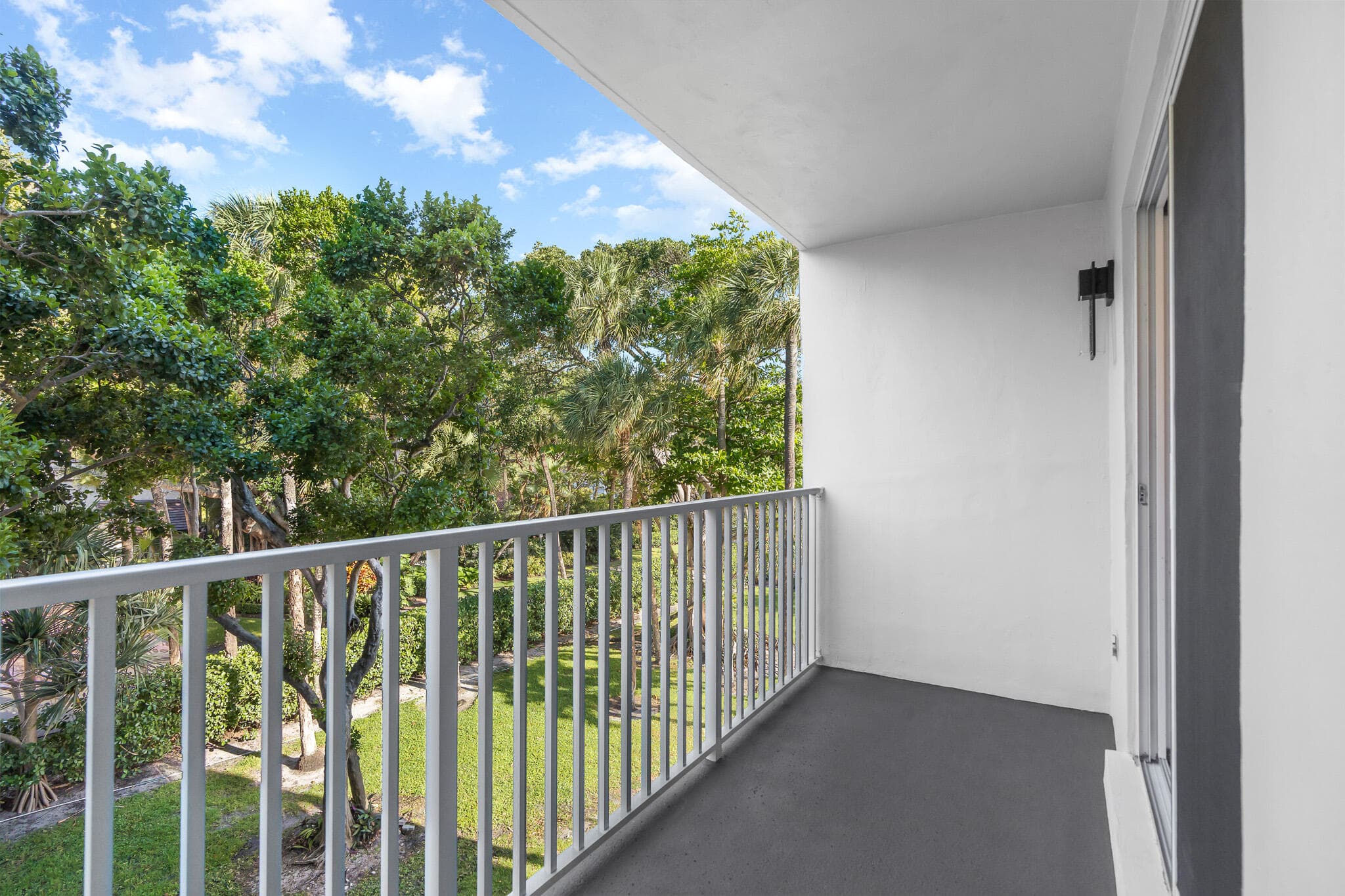 950 Ponce De Leon 3120, Boca Raton, FL 33432 — photo 34 of 47