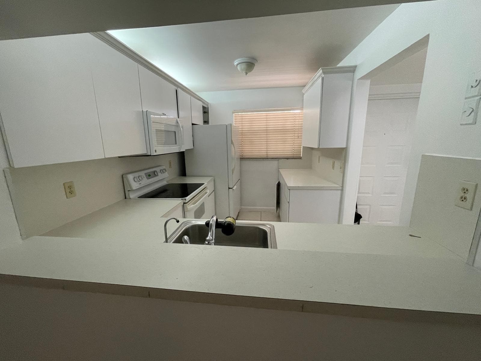 1811 Sabal Palm Drive 303, Davie, FL 33324 — photo 3 of 13