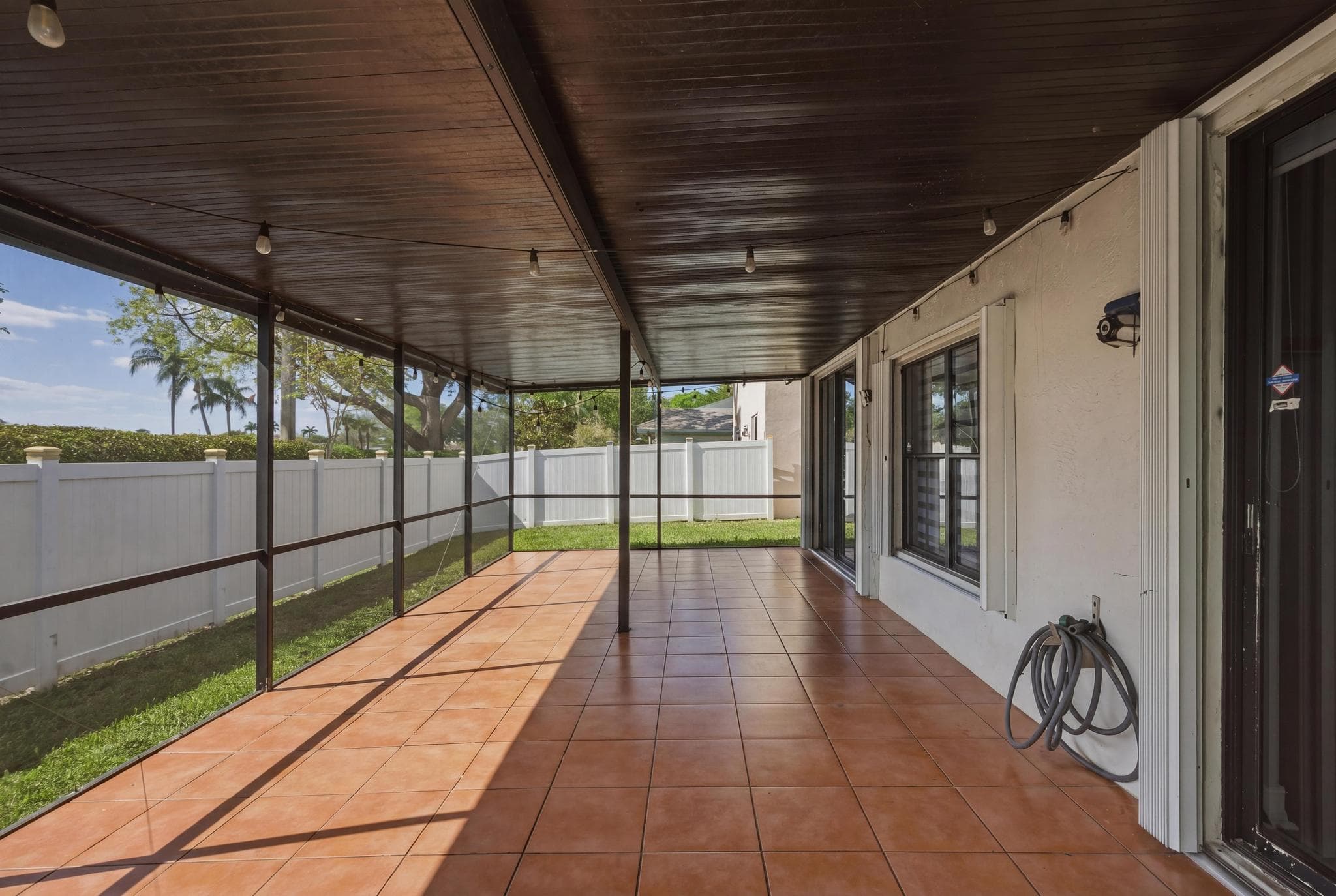 310 NW 207th Way, Pembroke Pines, FL 33029 — photo 19 of 41
