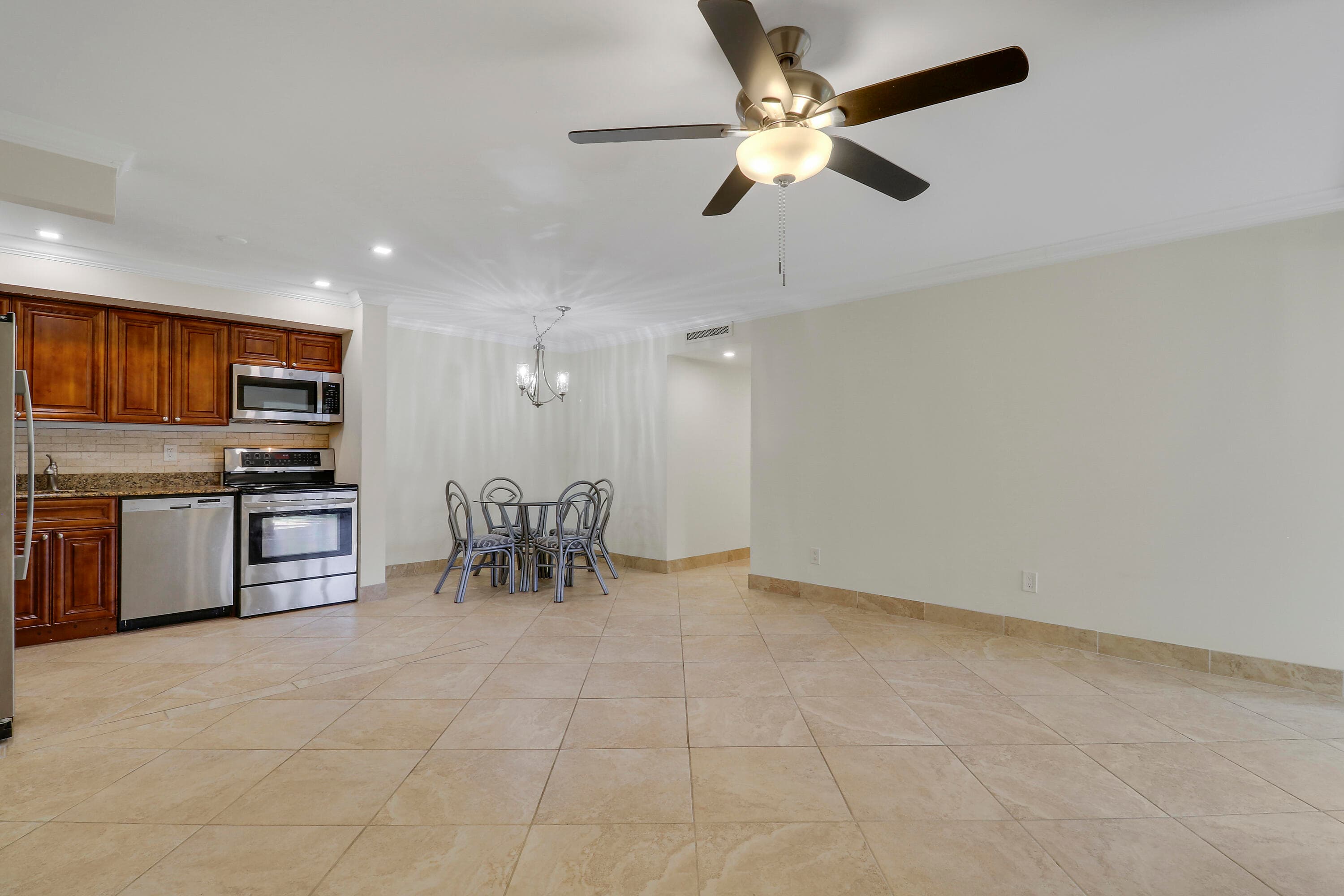 1111 Duncan Circle 104, Palm Beach Gardens, FL 33418 — photo 12 of 55