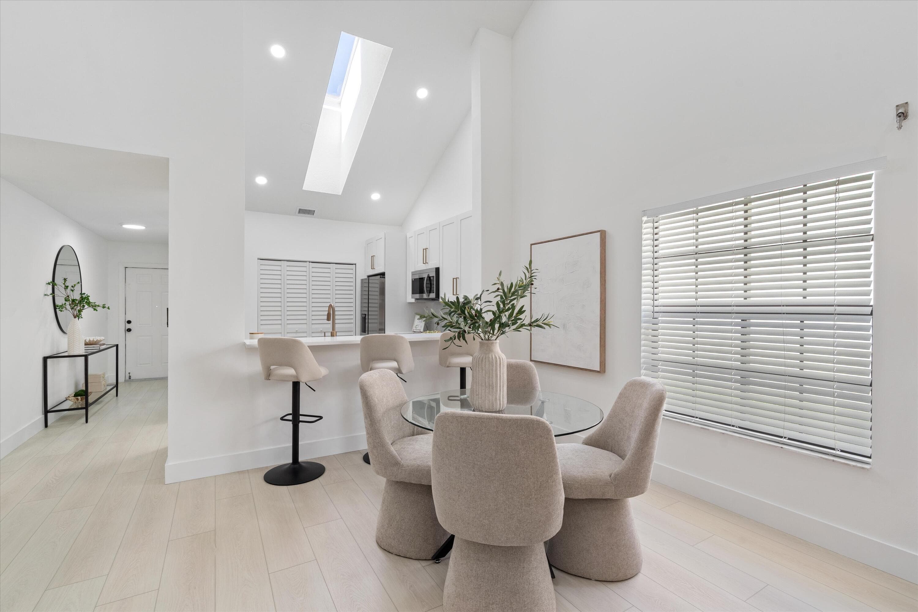 441 Ashwood Place, Boca Raton, FL 33431 — photo 4 of 6