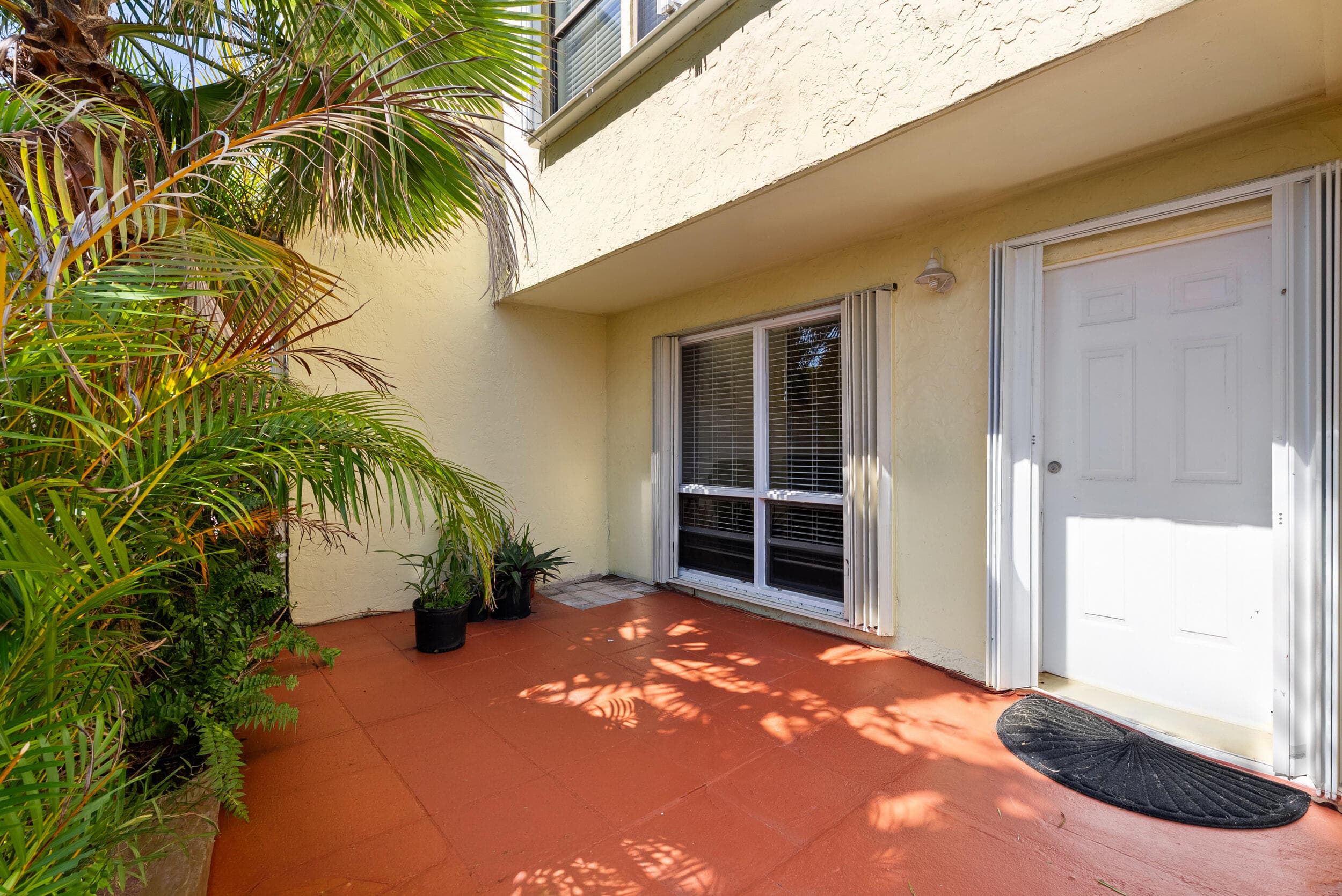2801 N Hwy A1a Apt E, Fort Pierce, FL 34949 — photo 14 of 34