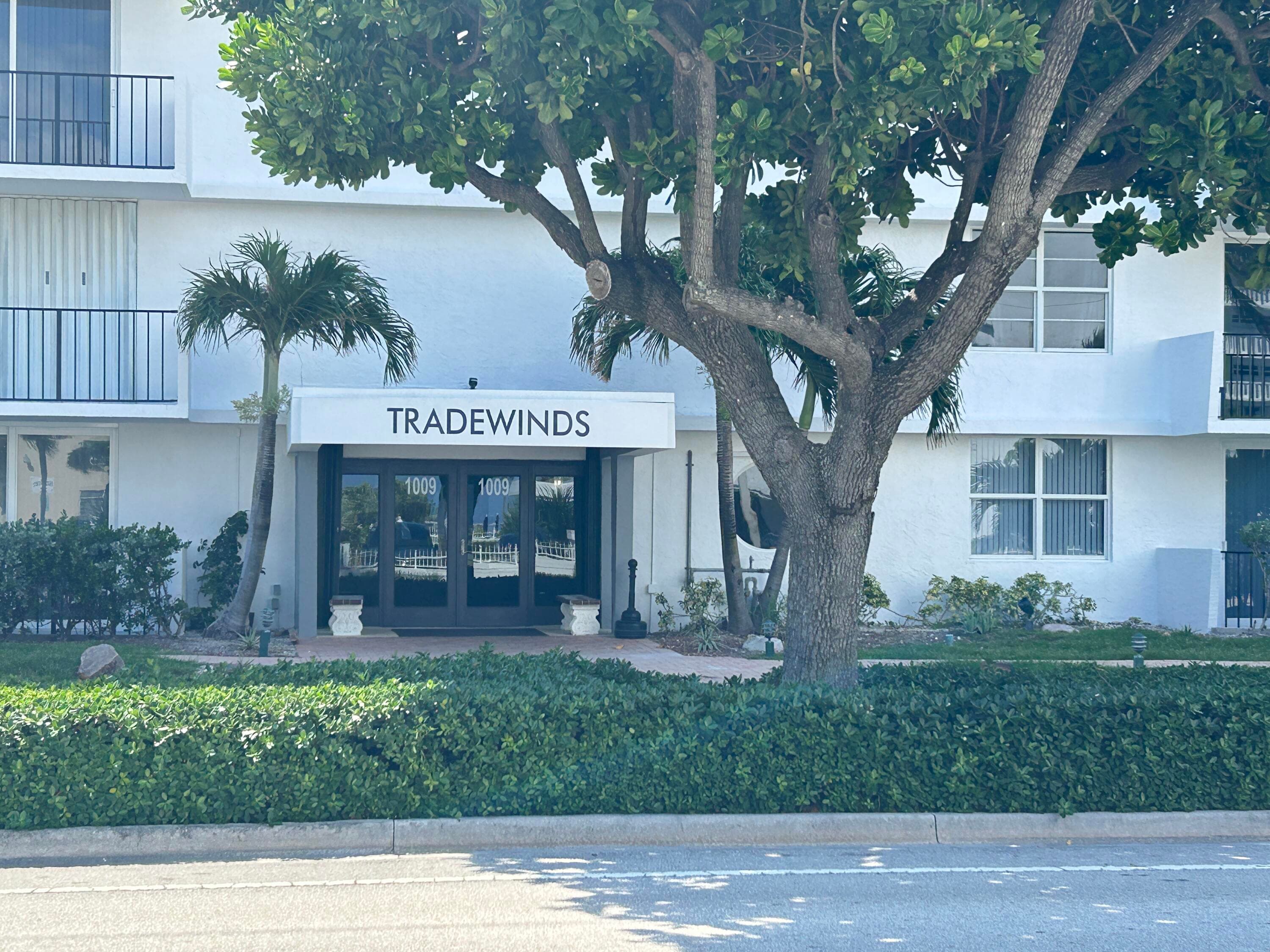 1009 N Ocean Boulevard N 401, Pompano Beach, FL 33062 — photo 29 of 42