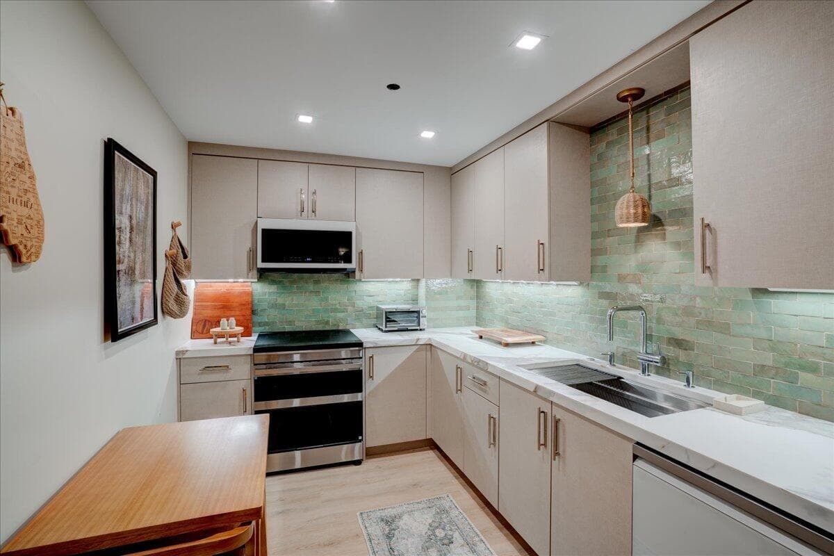 3450 S Ocean Boulevard 102, Palm Beach, FL 33480 — photo 19 of 45