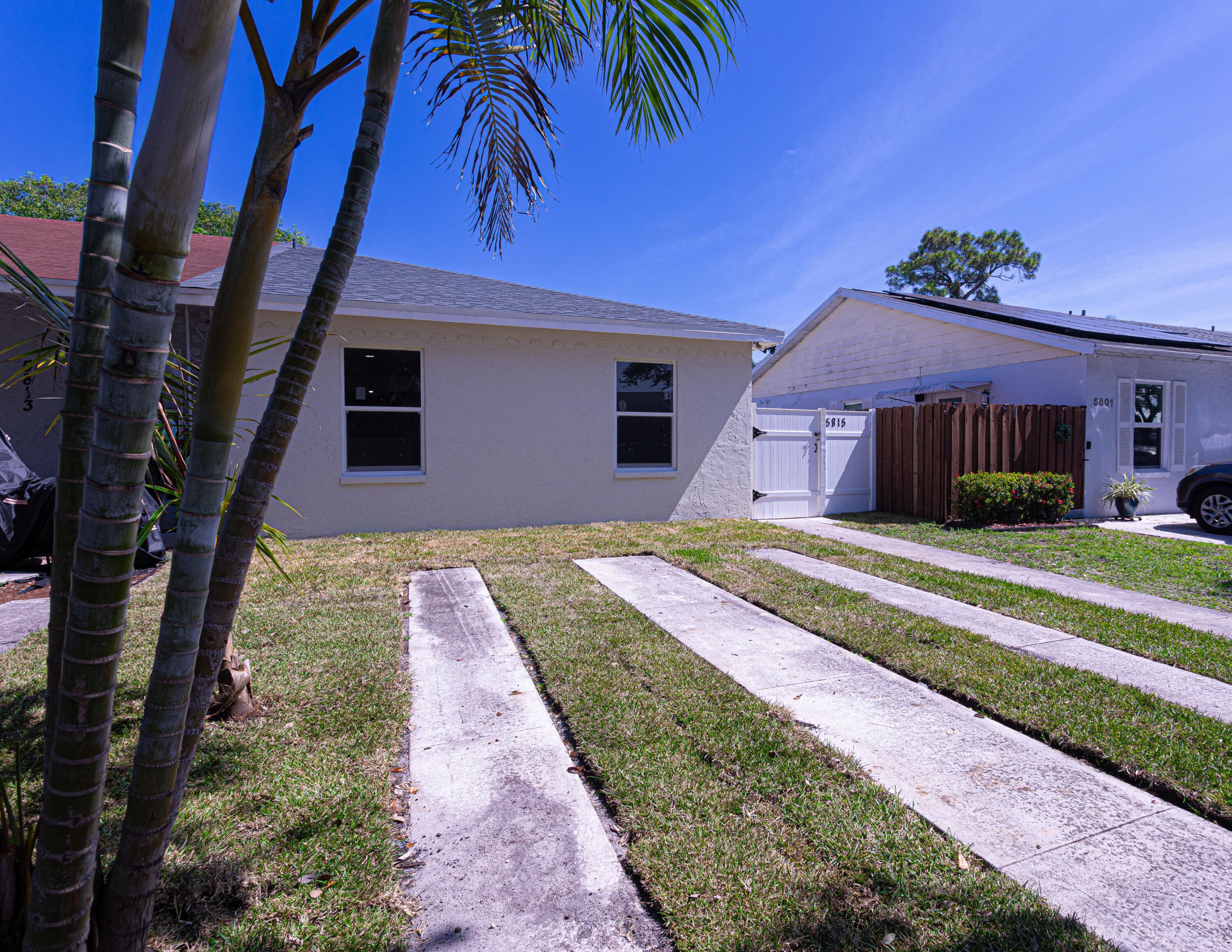 5815 S 38th Street, Greenacres, FL 33463 — photo 5 of 42