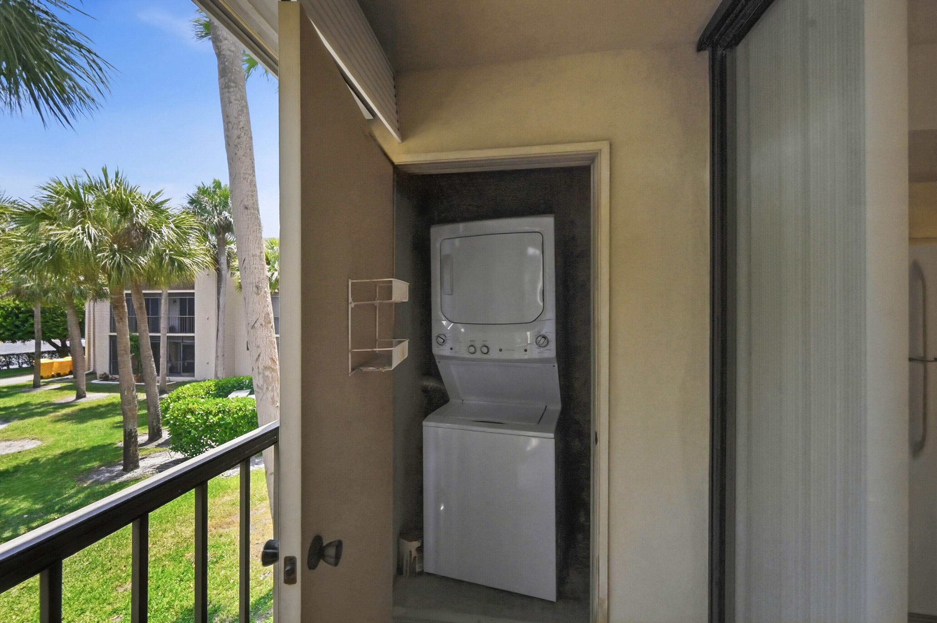 5370 Las Verdes Circle 219, Delray Beach, FL 33484 — photo 17 of 21