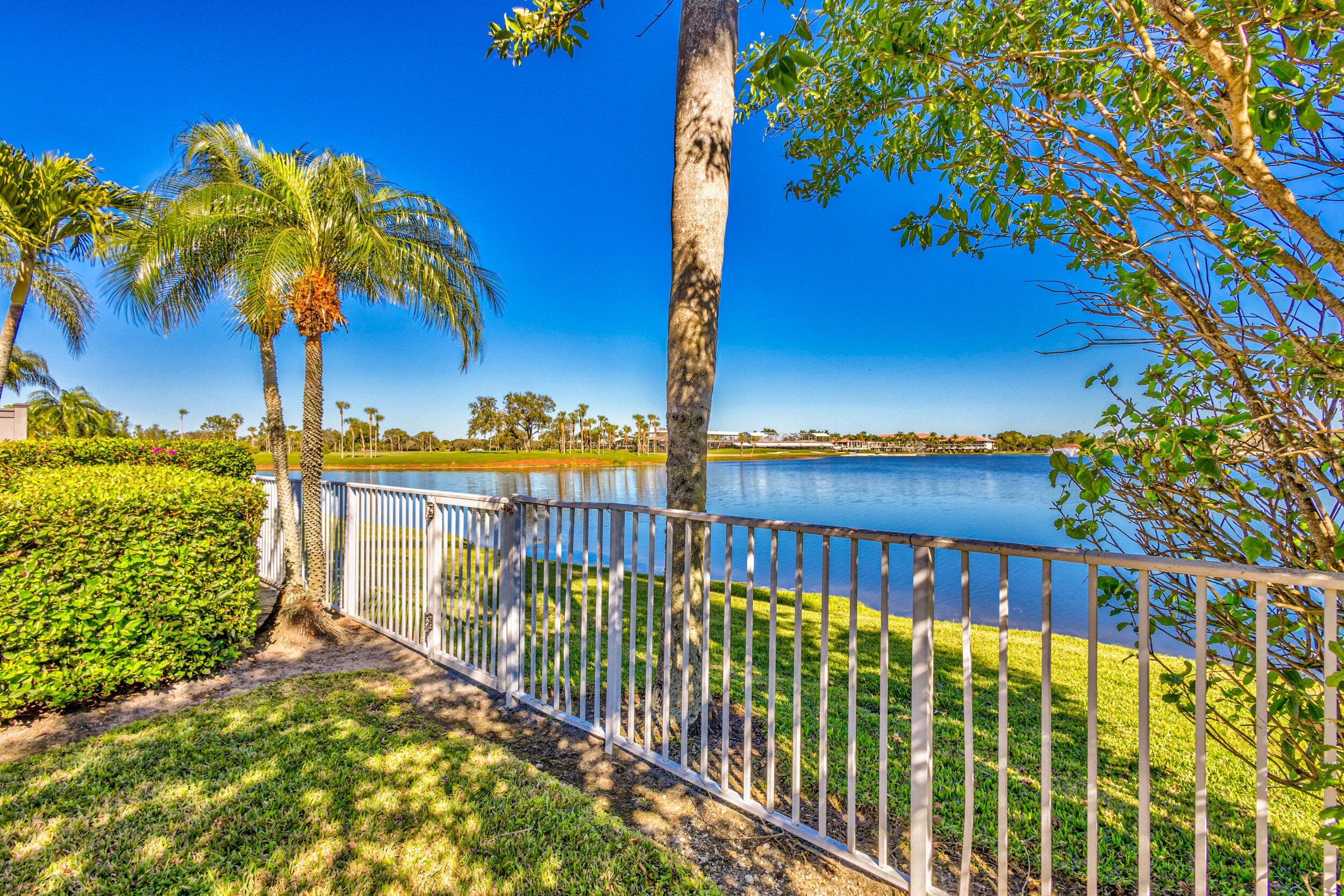 919 Augusta Pointe Drive, Palm Beach Gardens, FL 33418 — photo 47 of 84