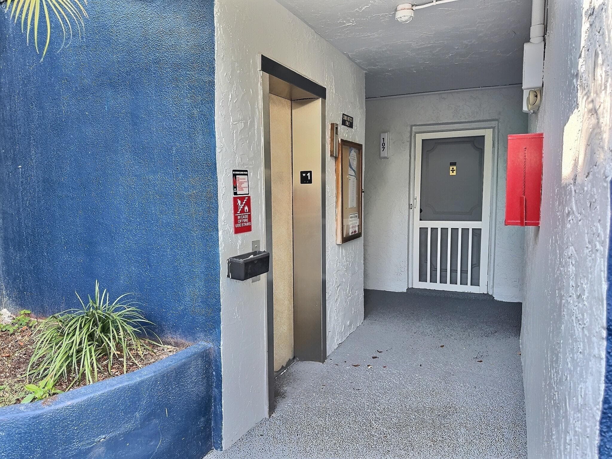 3150 Holiday Springs Boulevard 8-204, Margate, FL 33063 — photo 22 of 36