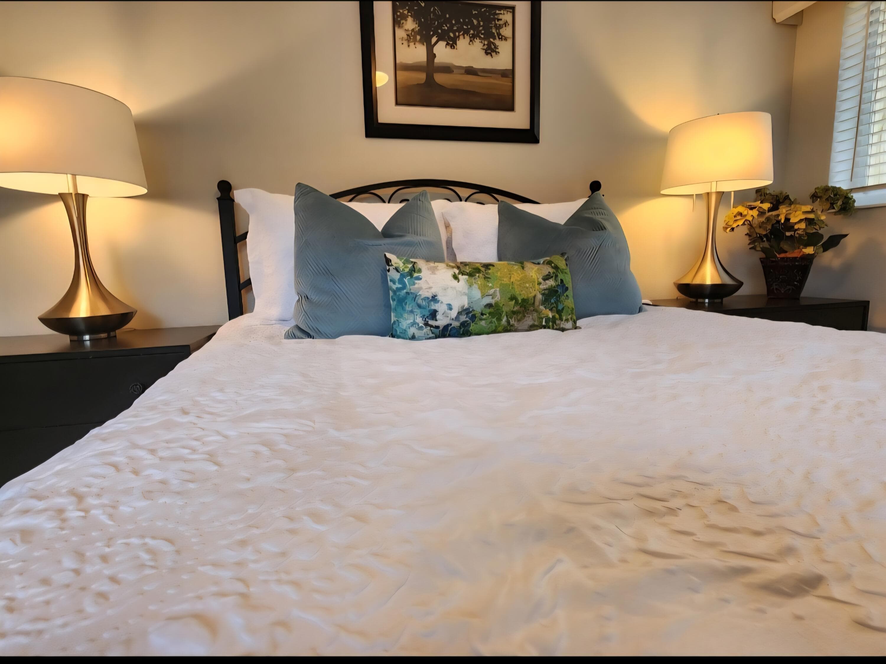 1207 NE 12th Avenue, Fort Lauderdale, FL 33304 — photo 33 of 59