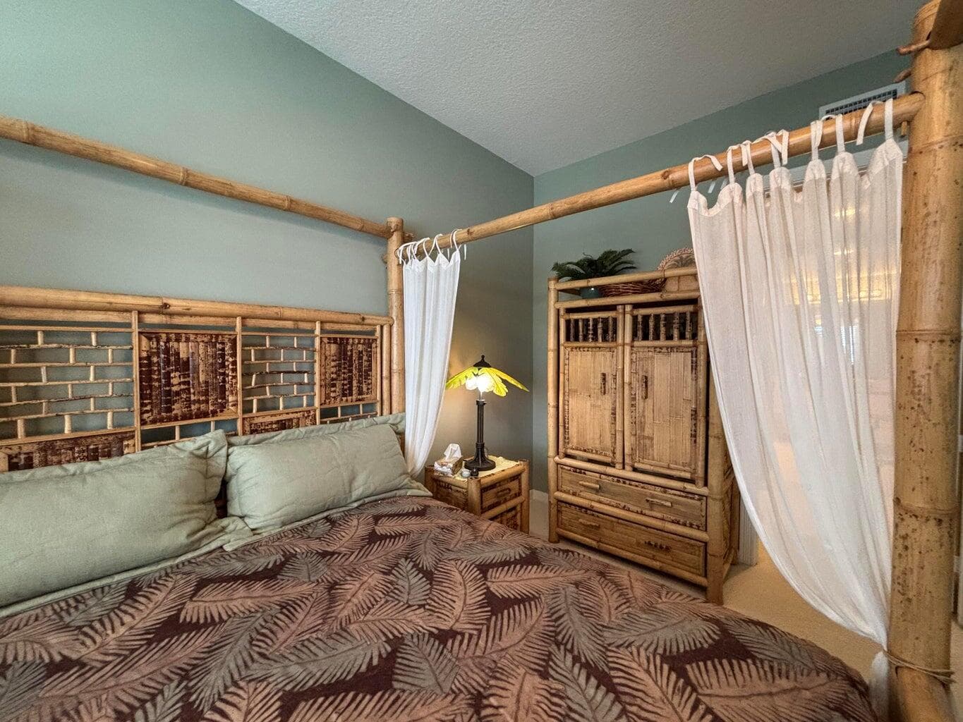 12 Harbour Isle Drive W 204, Fort Pierce, FL 34949 — photo 19 of 30