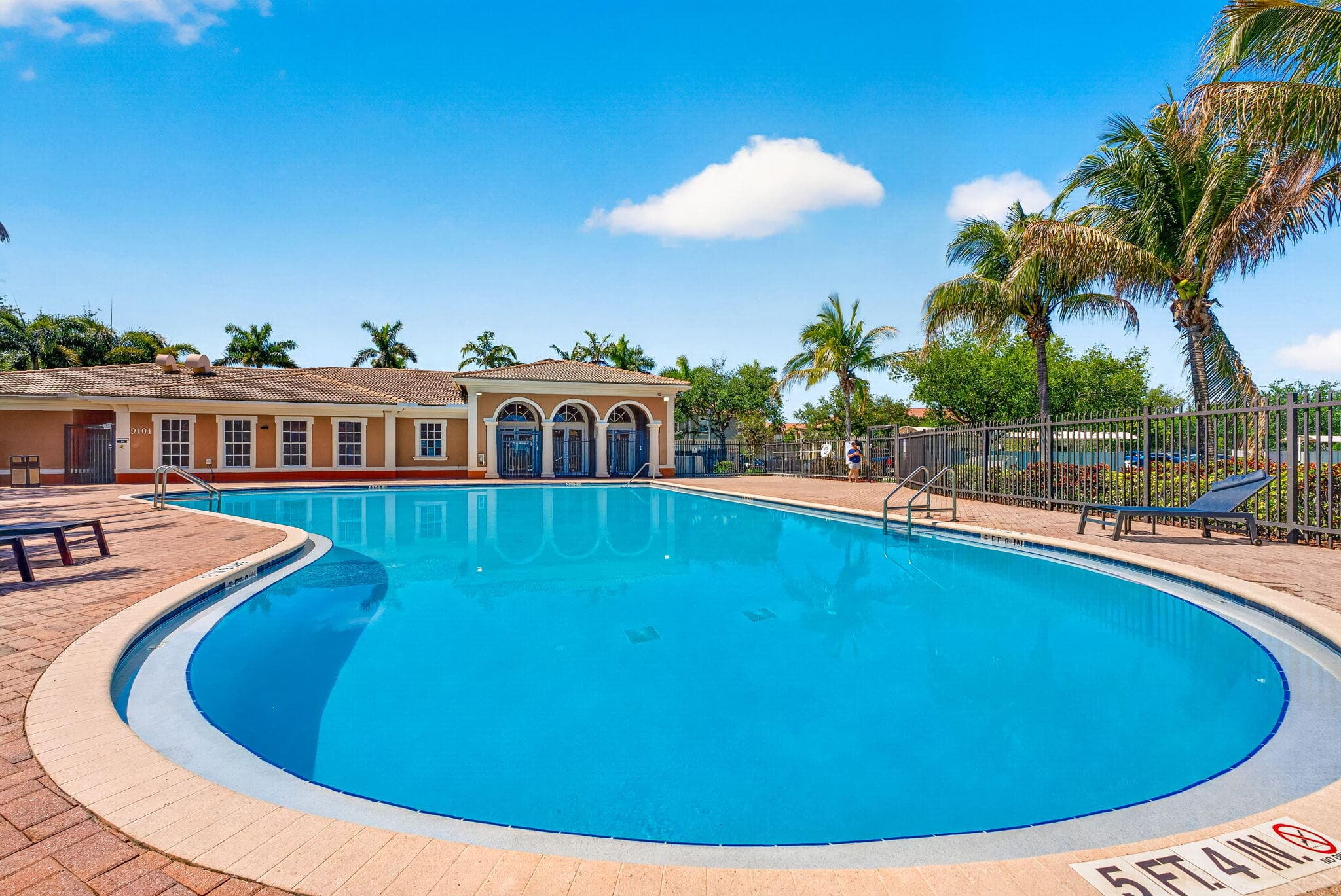 5951 Manchester Way, Tamarac, FL 33321 — photo 38 of 41