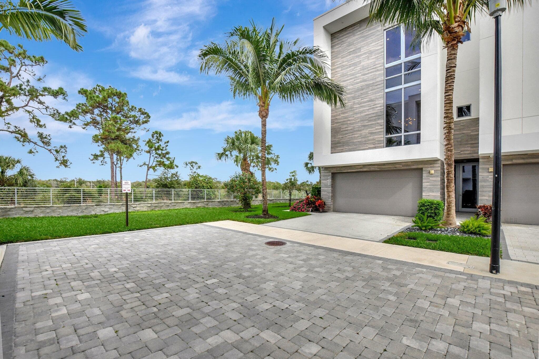 4240 NW 17th Avenue, Boca Raton, FL 33431 — photo 2 of 41