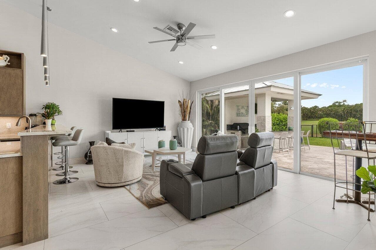 11164 Boca Woods Lane, Boca Raton, FL 33428 — photo 11 of 54