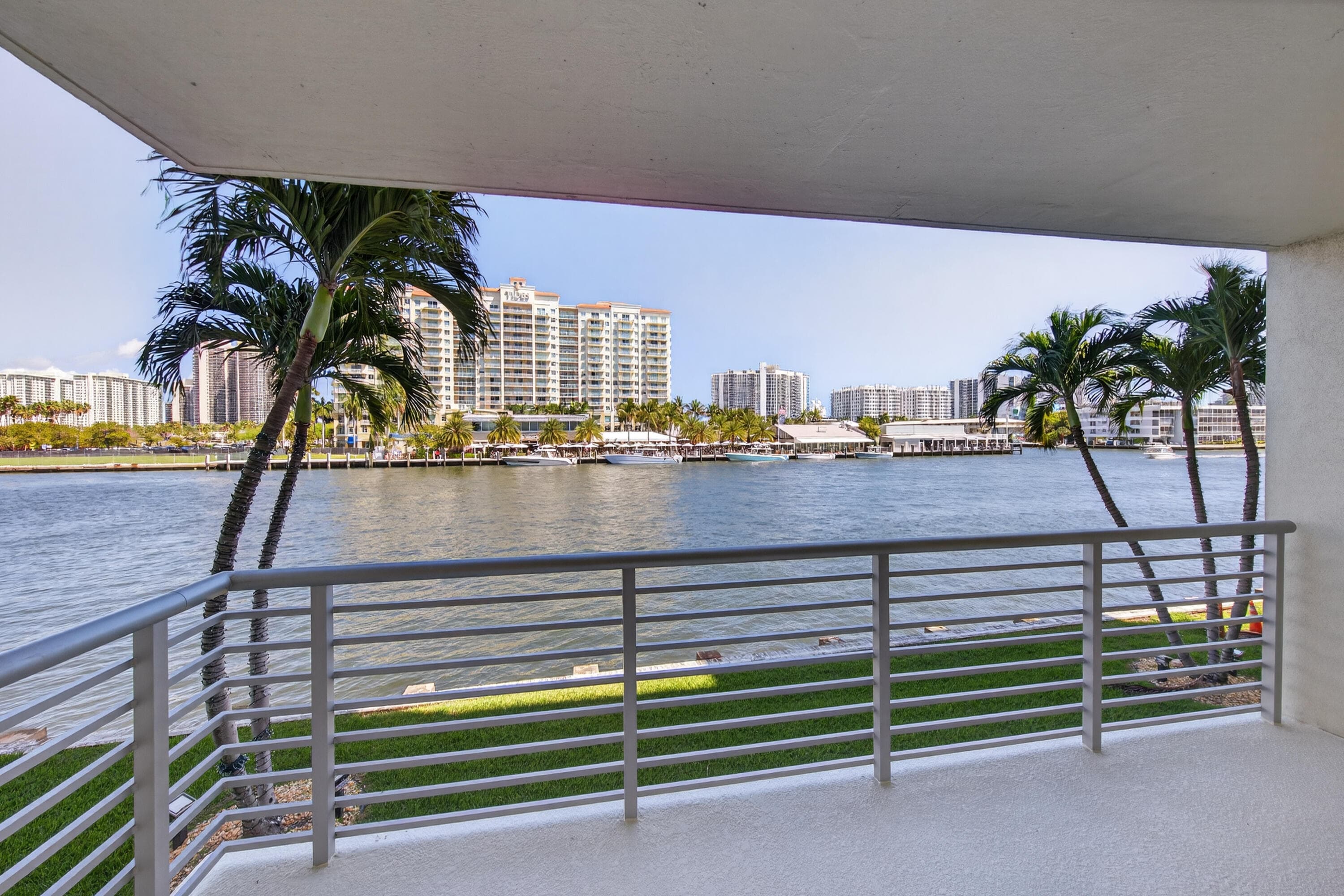 2900 NE 30th Street NE L2, Fort Lauderdale, FL 33306 — photo 4 of 49