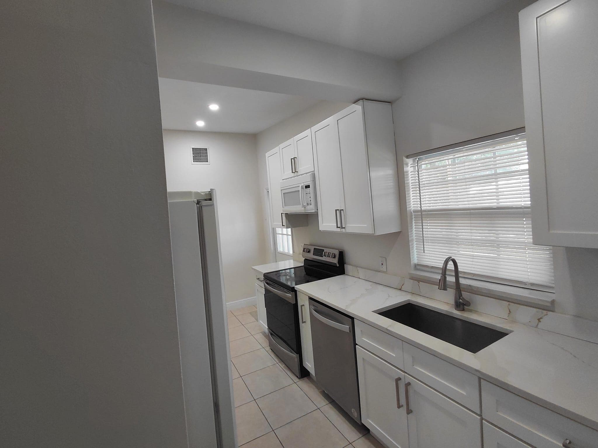 116 NE Prima Vista Boulevard A, Port St. Lucie, FL 34983 — photo 12 of 15
