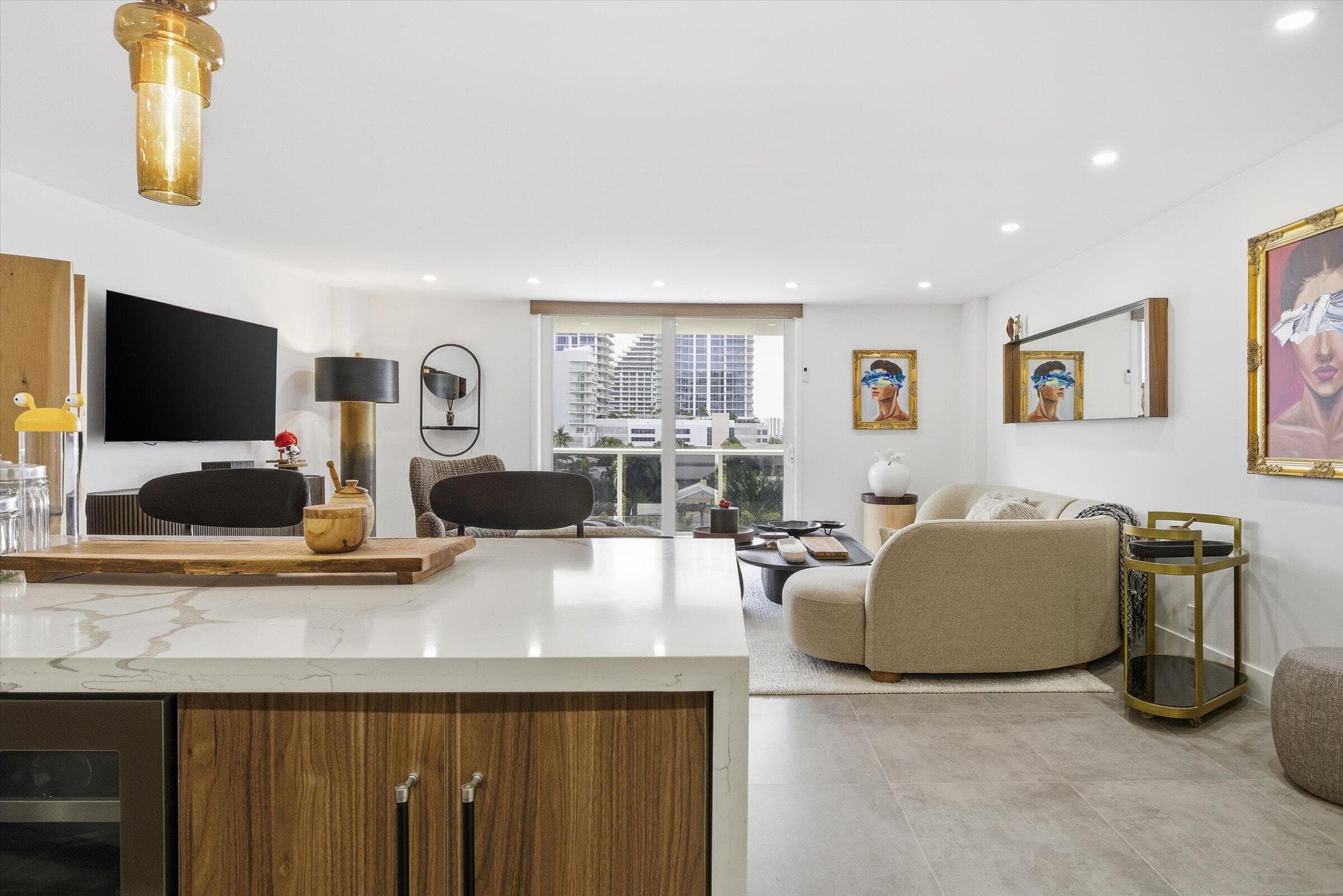 336 N Birch Road 5h, Fort Lauderdale, FL 33304 — photo 6 of 65