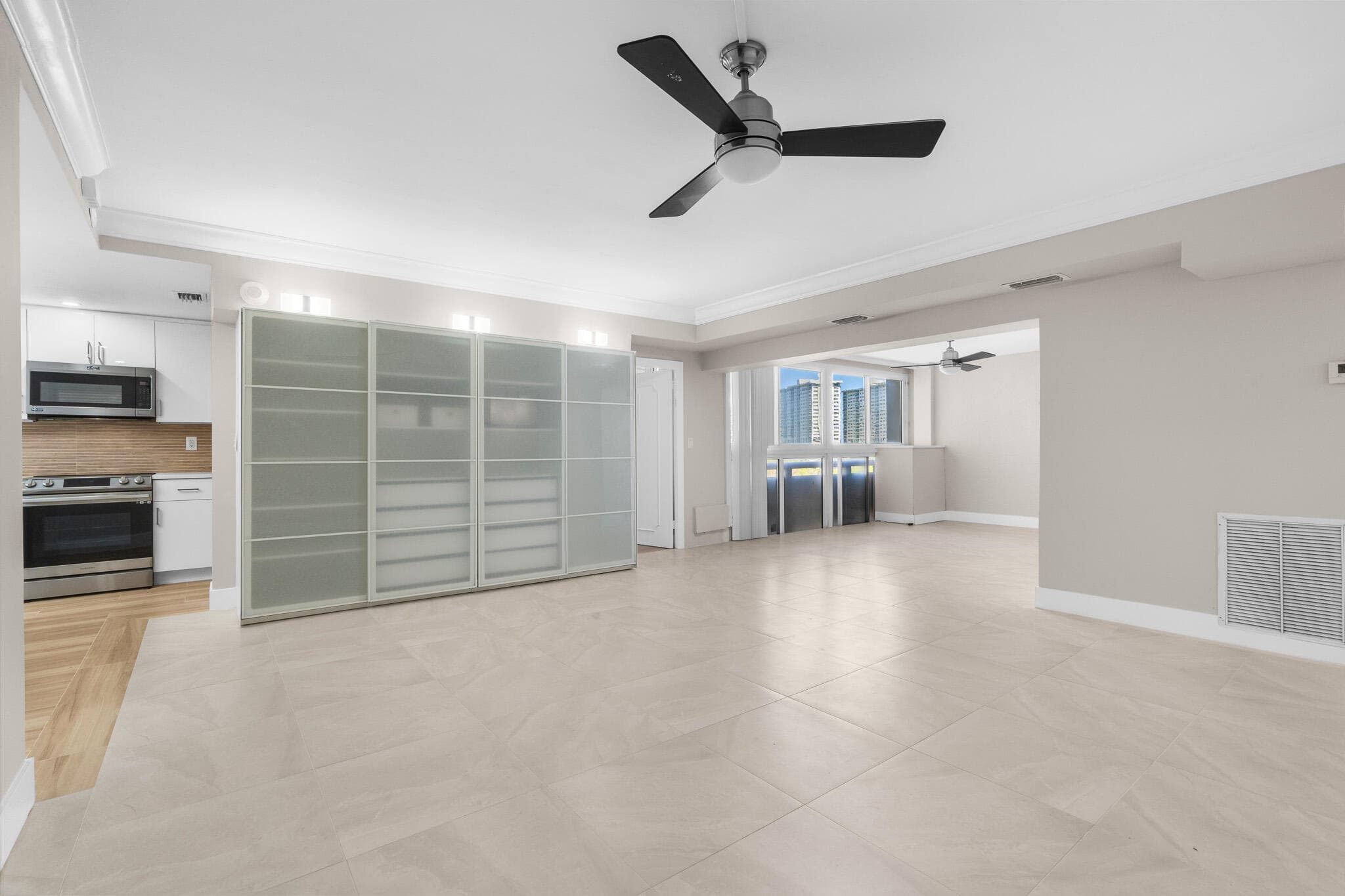3200 NE 36th Street 619, Fort Lauderdale, FL 33308 — photo 35 of 47