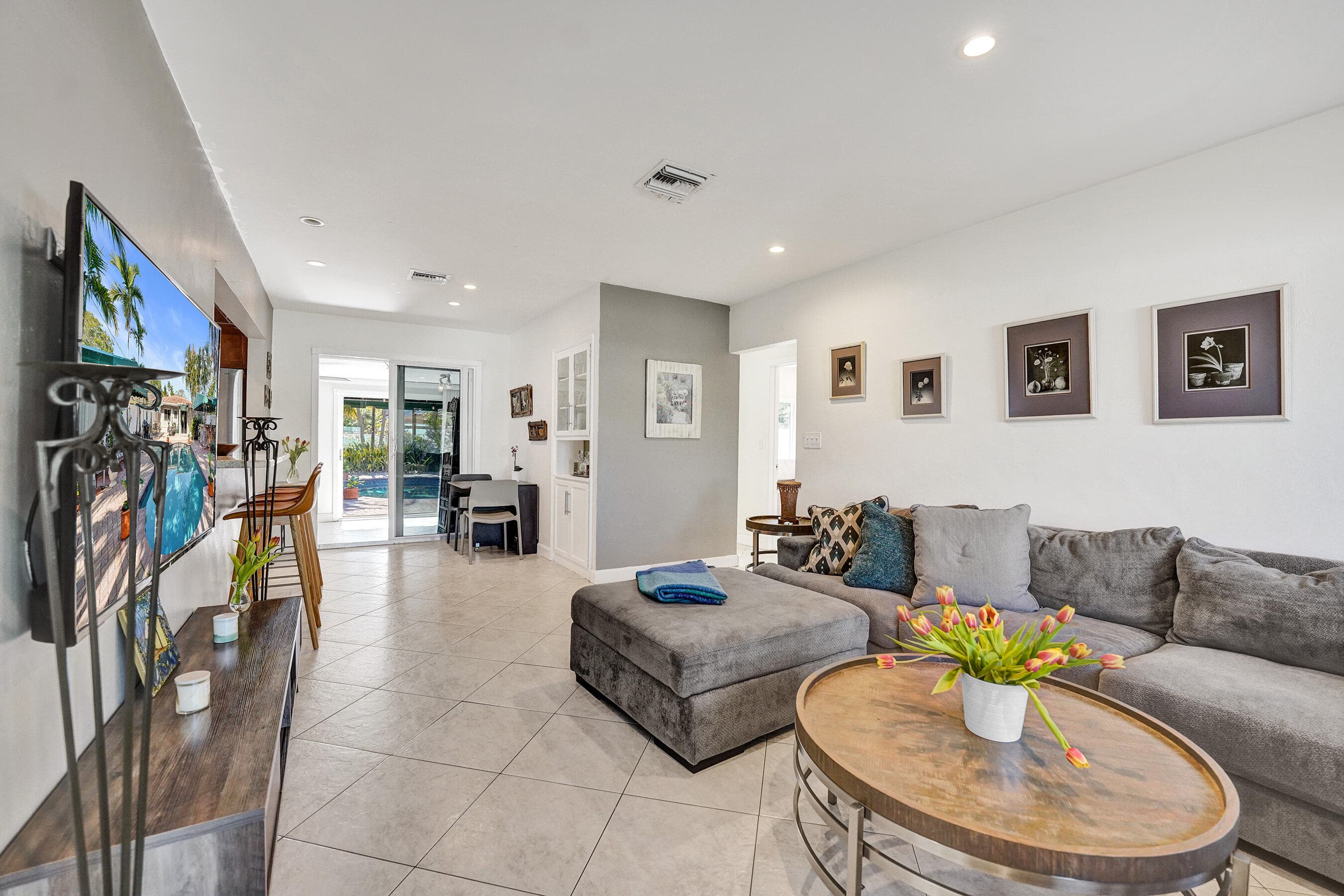 1036 NE 9th Avenue, Fort Lauderdale, FL 33304 — photo 9 of 87