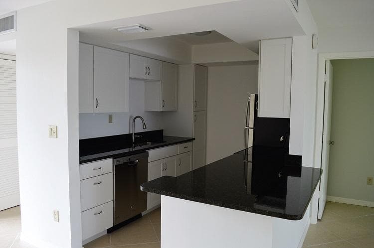 2283 NW 22nd Avenue 104, Stuart, FL 34994 — photo 3 of 20