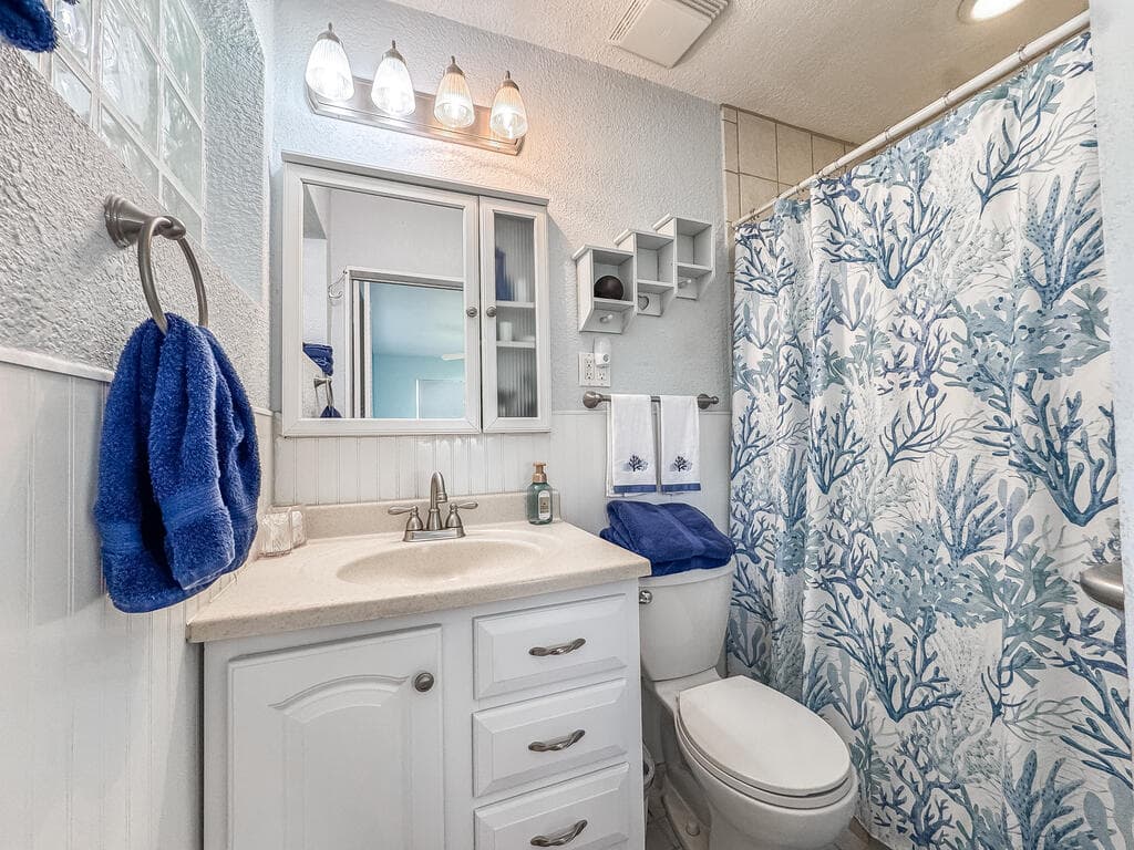 1009 SE 15th Street, Deerfield Beach, FL 33441 — photo 29 of 37