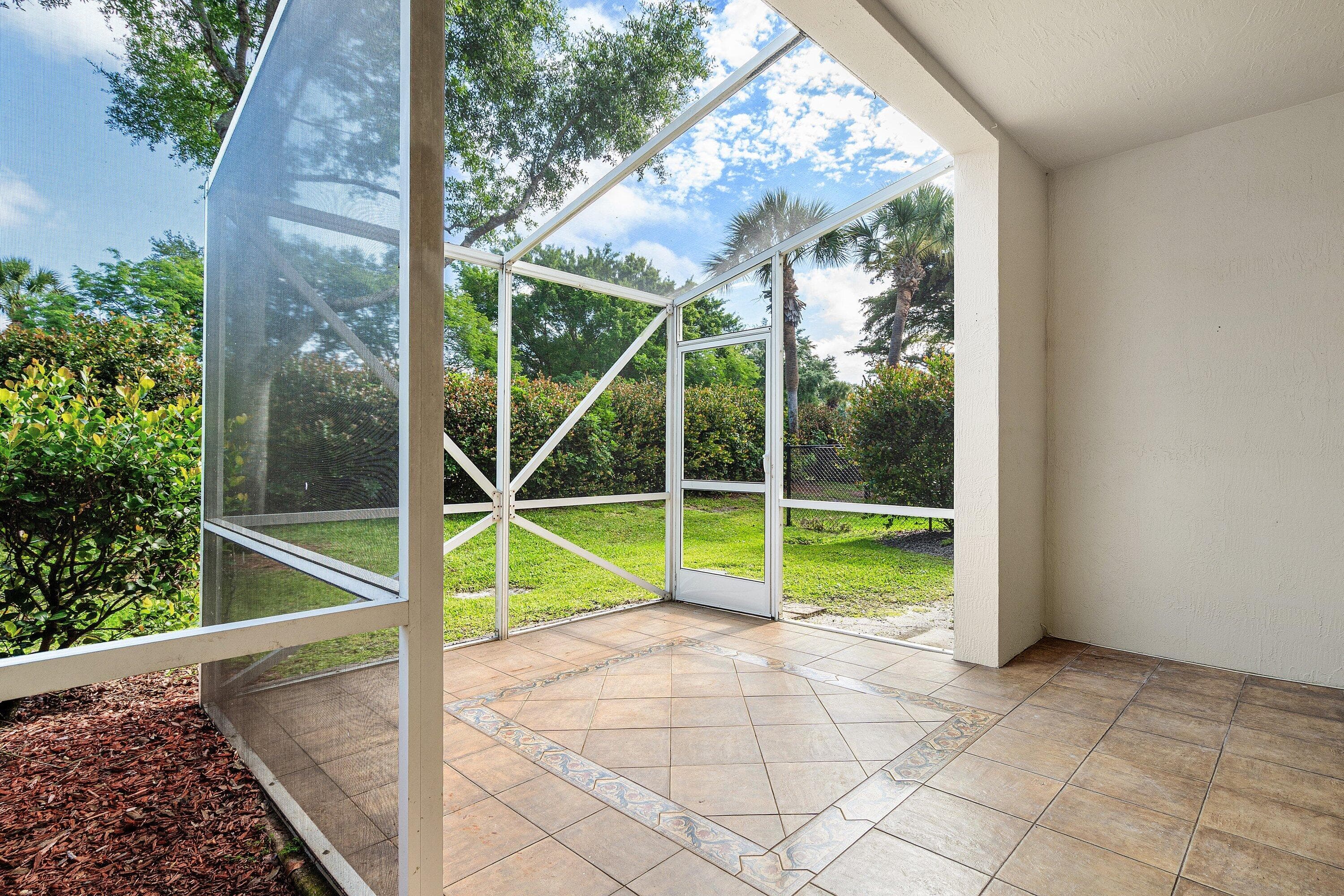 9049 Tremezzo Lane, Boynton Beach, FL 33472 — photo 20 of 33