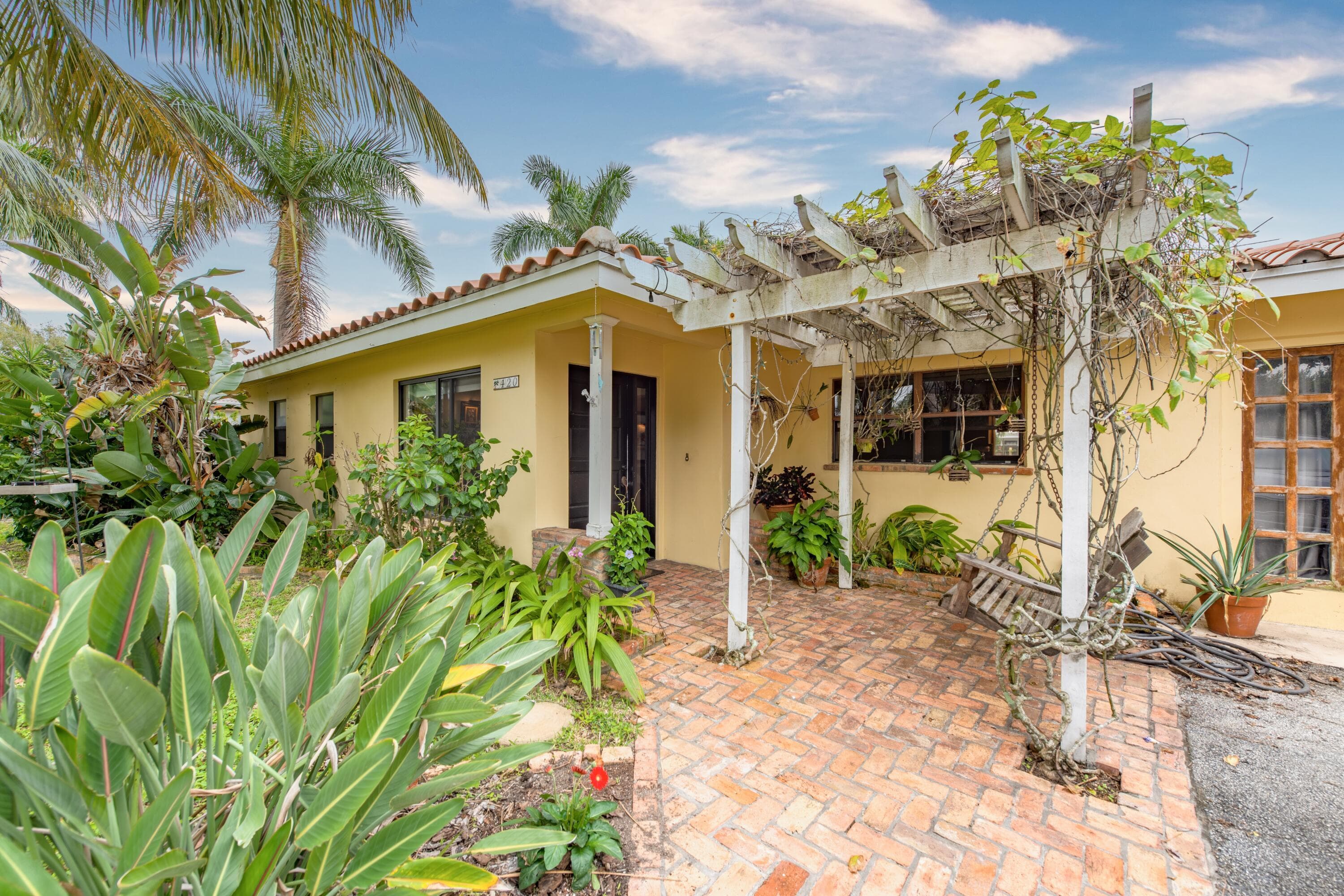 420 NE 36th Street, Boca Raton, FL 33431 — photo 3 of 42