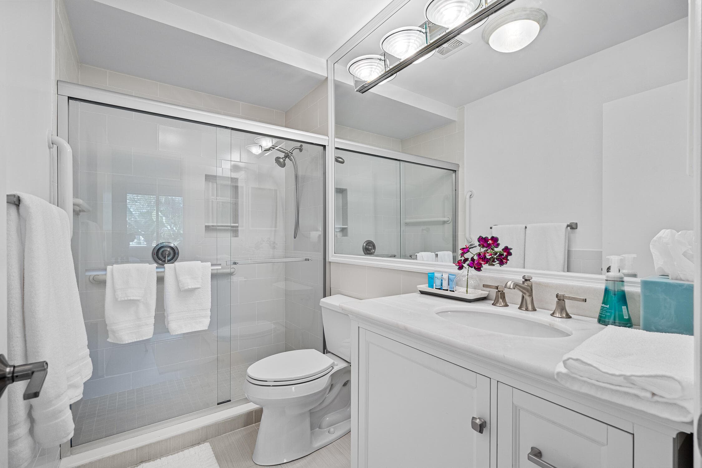 913 Club Drive, Palm Beach Gardens, FL 33418 — photo 24 of 39