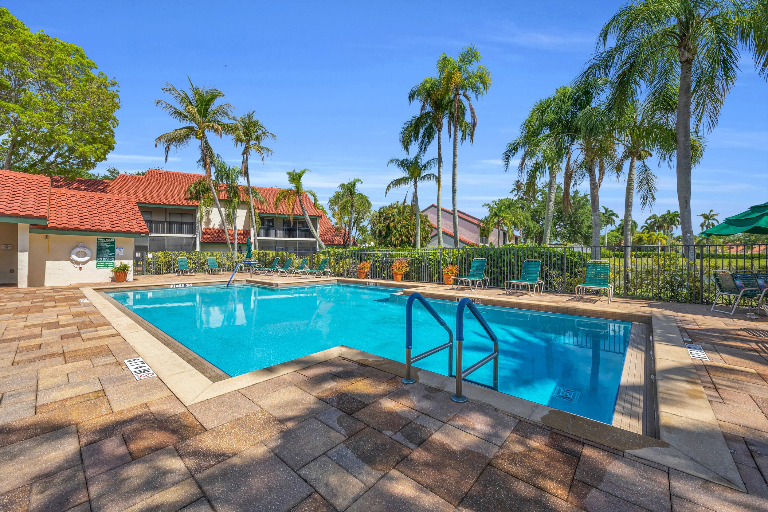 25 Lexington Lane W F, Palm Beach Gardens, FL 33418 — photo 21 of 21