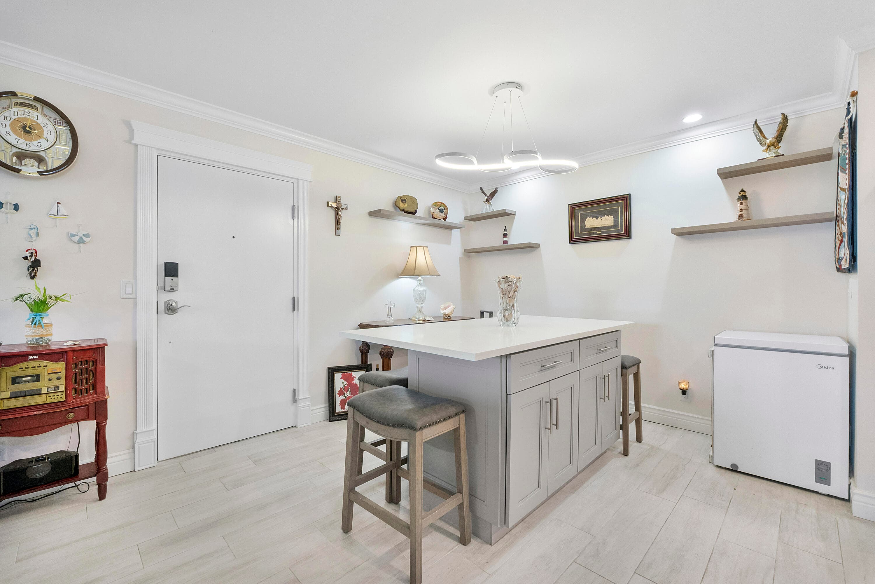 6517 Bay Club Drive 4, Fort Lauderdale, FL 33308 — photo 5 of 45