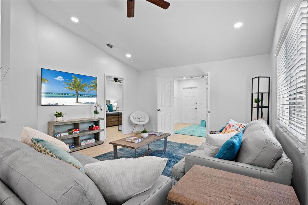 6075 Francis Street, Jupiter, FL 33458 — photo 9 of 39
