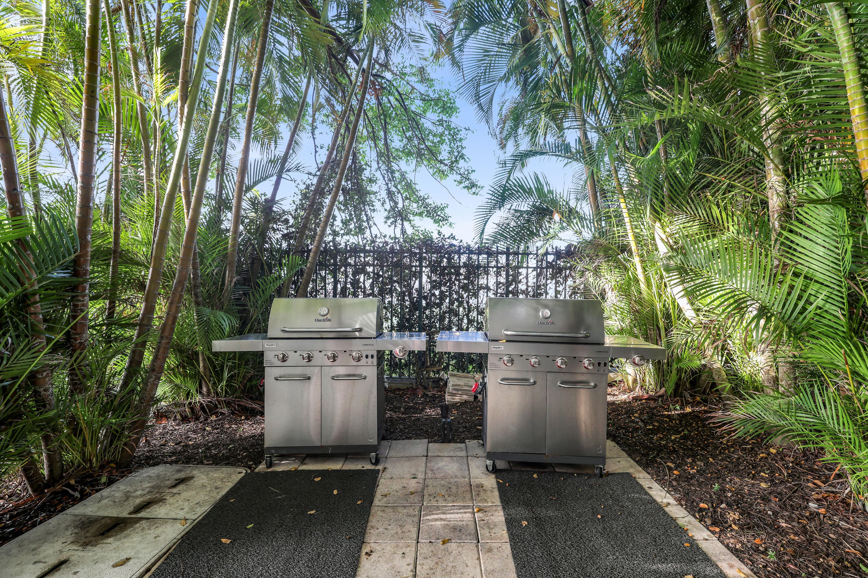 2640 Lake Shore Drive 2008, Riviera Beach, FL 33404 — photo 39 of 59