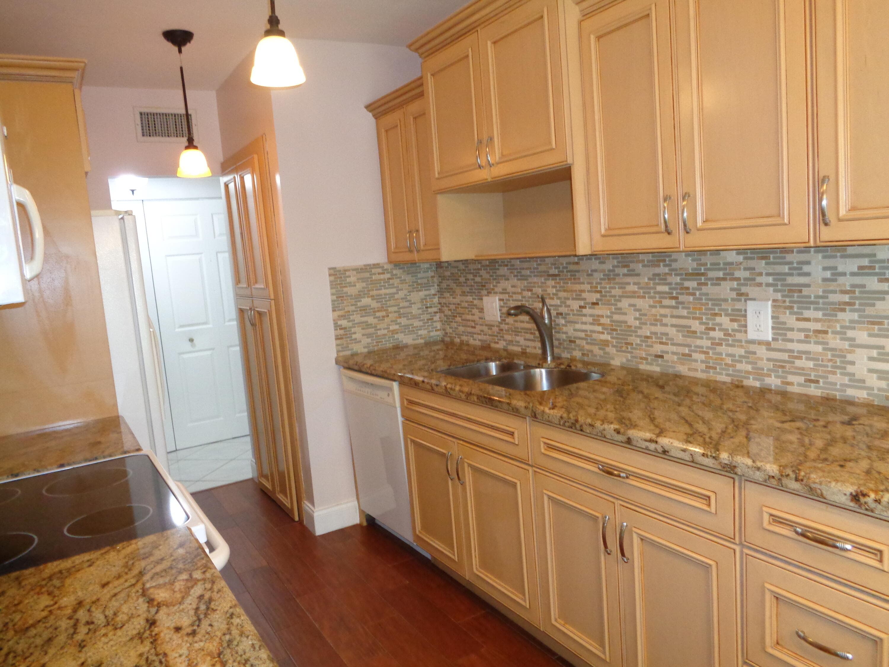 6328 W Longboat Lane 201, Boca Raton, FL 33433 — photo 4 of 17
