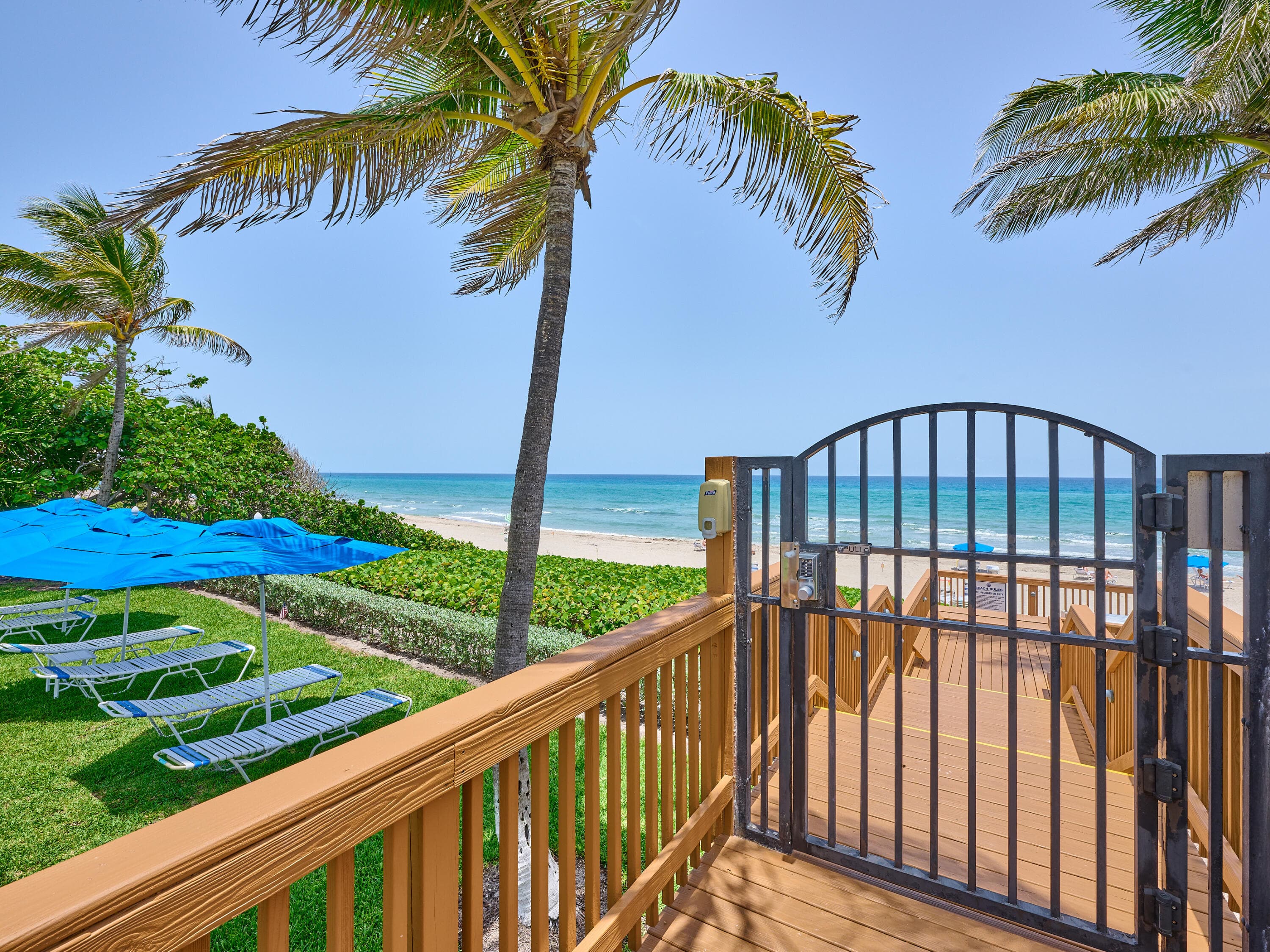 3420 S Ocean Boulevard, Highland Beach, FL 33487 — photo 3 of 76