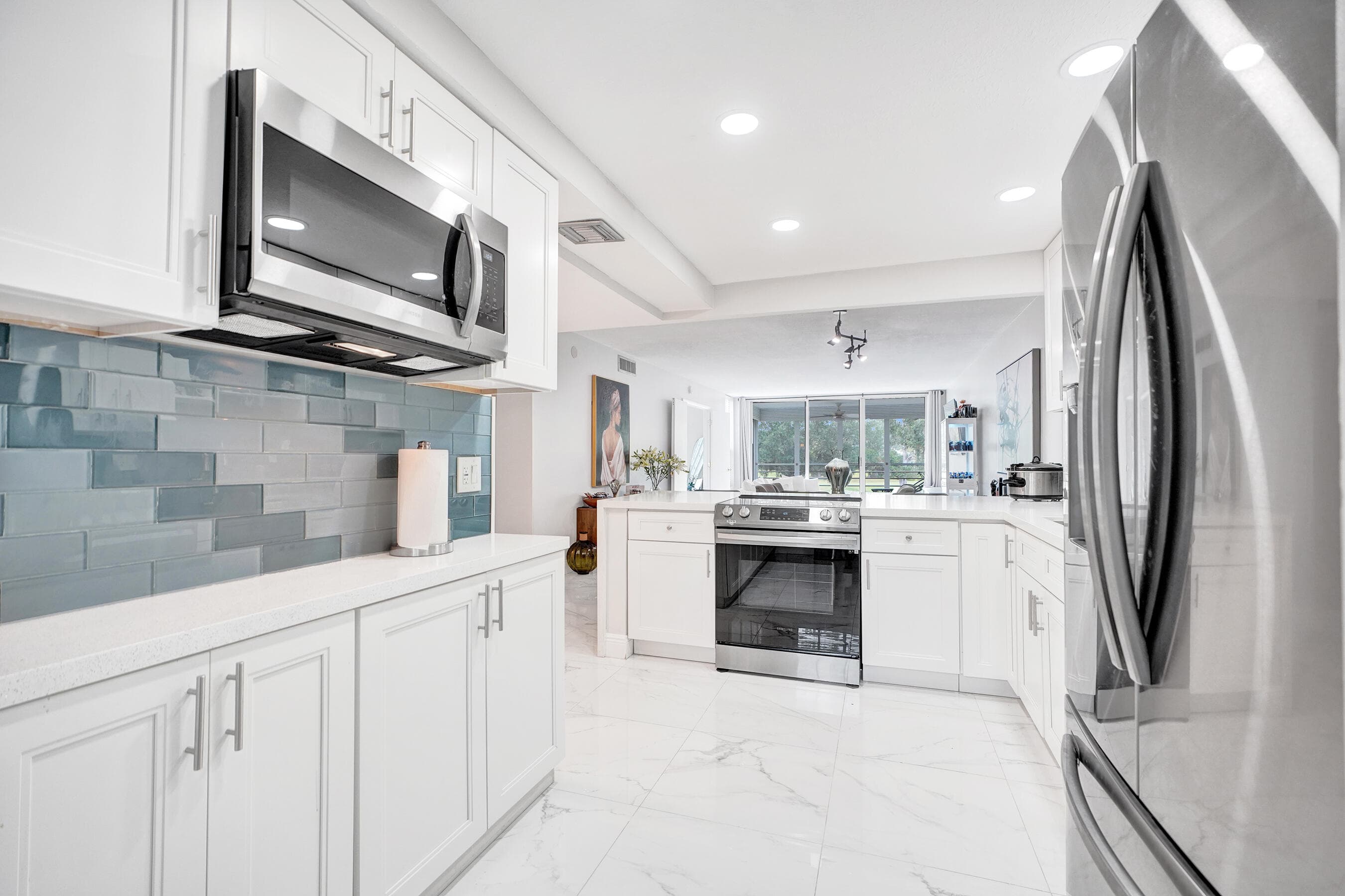545 Oaks Lane 204, Pompano Beach, FL 33069 — photo 26 of 59