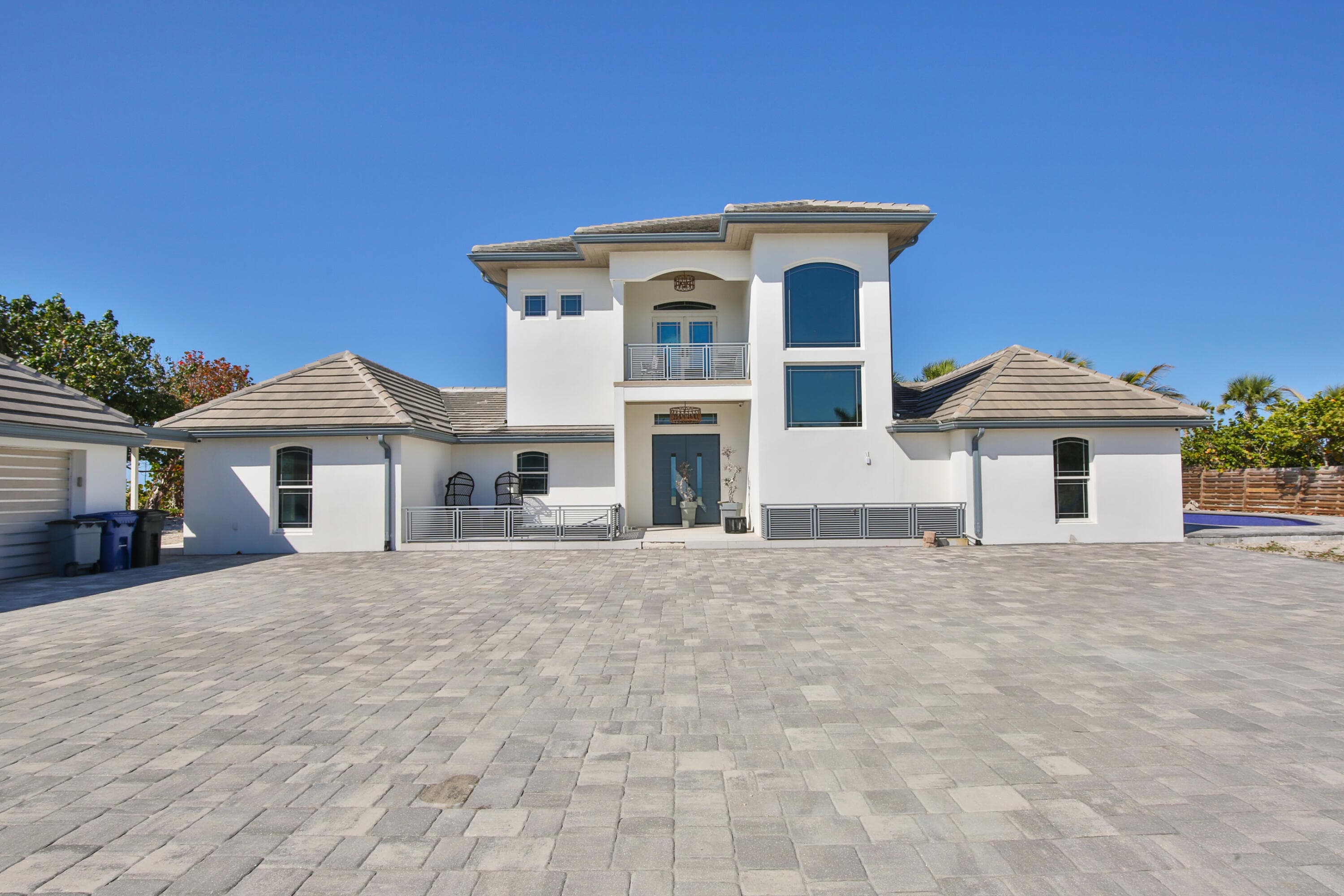 7816 Sanderling Road, Sarasota, FL 34242 — photo