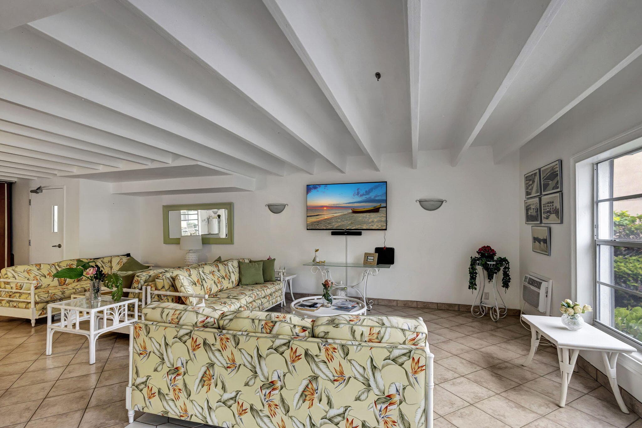 4001 S Ocean Boulevard 111, Palm Beach, FL 33480 — photo 15 of 24
