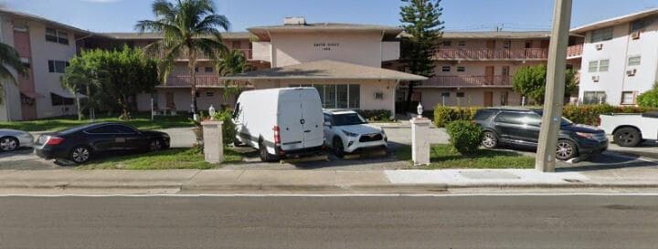 1480 E Sample Road 207, Pompano Beach, FL 33064 — photo 13 of 14