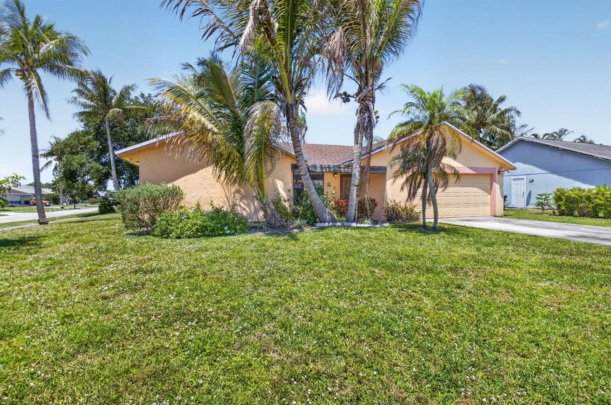 9389 Longmeadow Circle, Boynton Beach, FL 33436 — photo 3 of 35