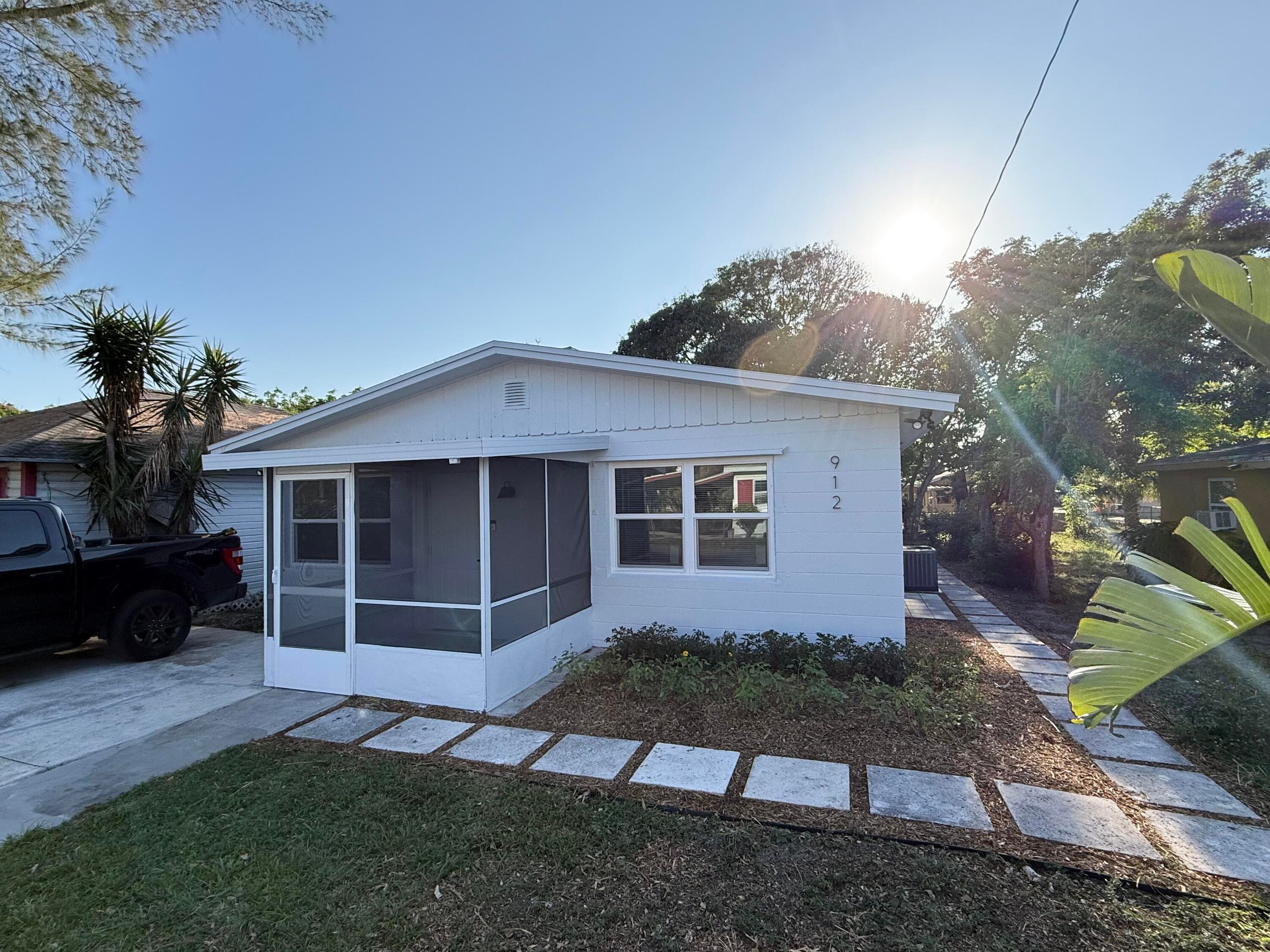 912 SE Tarpon Avenue, Stuart, FL 34994 — photo 31 of 31