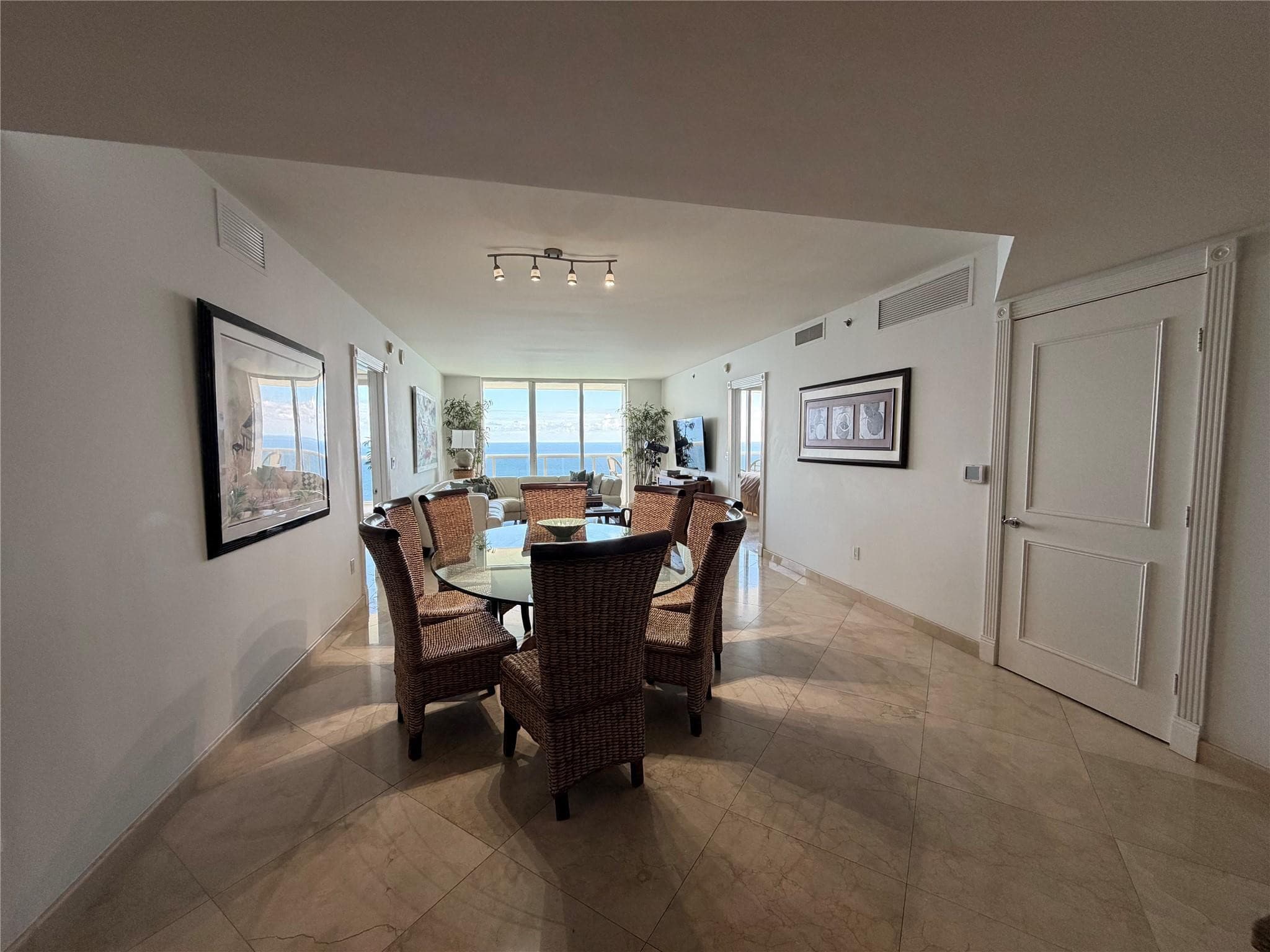 1850 S Ocean Drive 4202, Hallandale Beach, FL 33009 — photo 6 of 27