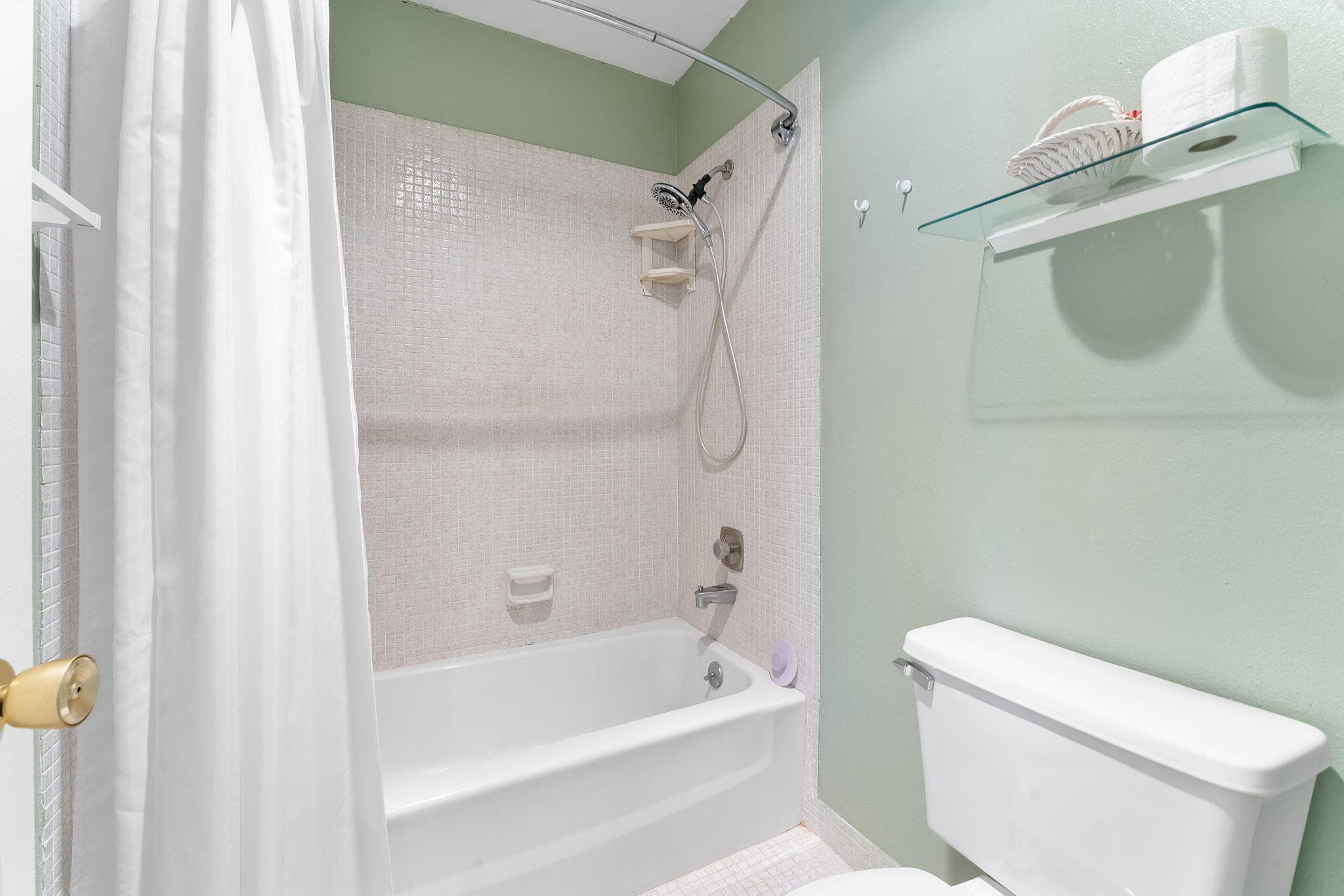 2401 Del-aire Boulevard E 201, Delray Beach, FL 33445 — photo 27 of 32