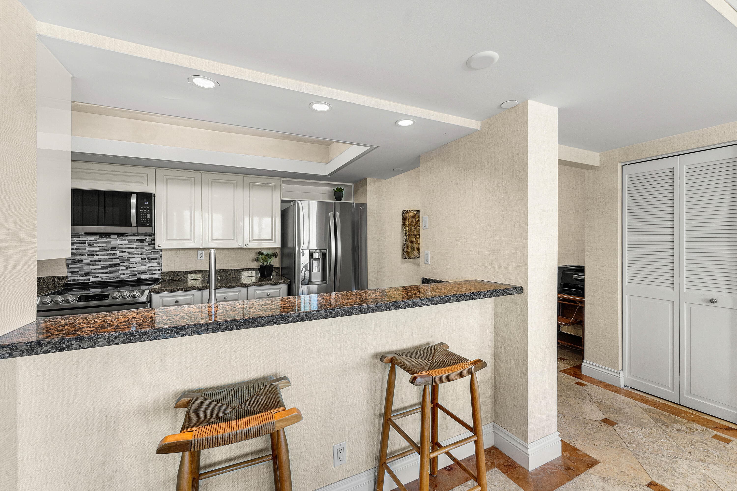 100 SE 5th Avenue 410, Boca Raton, FL 33432 — photo 17 of 63