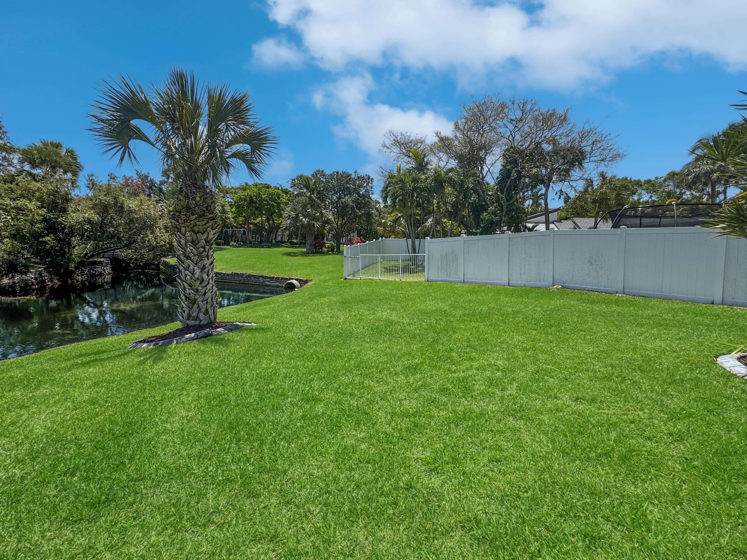 180 NW 47th Avenue, Deerfield Beach, FL 33442 — photo 36 of 39